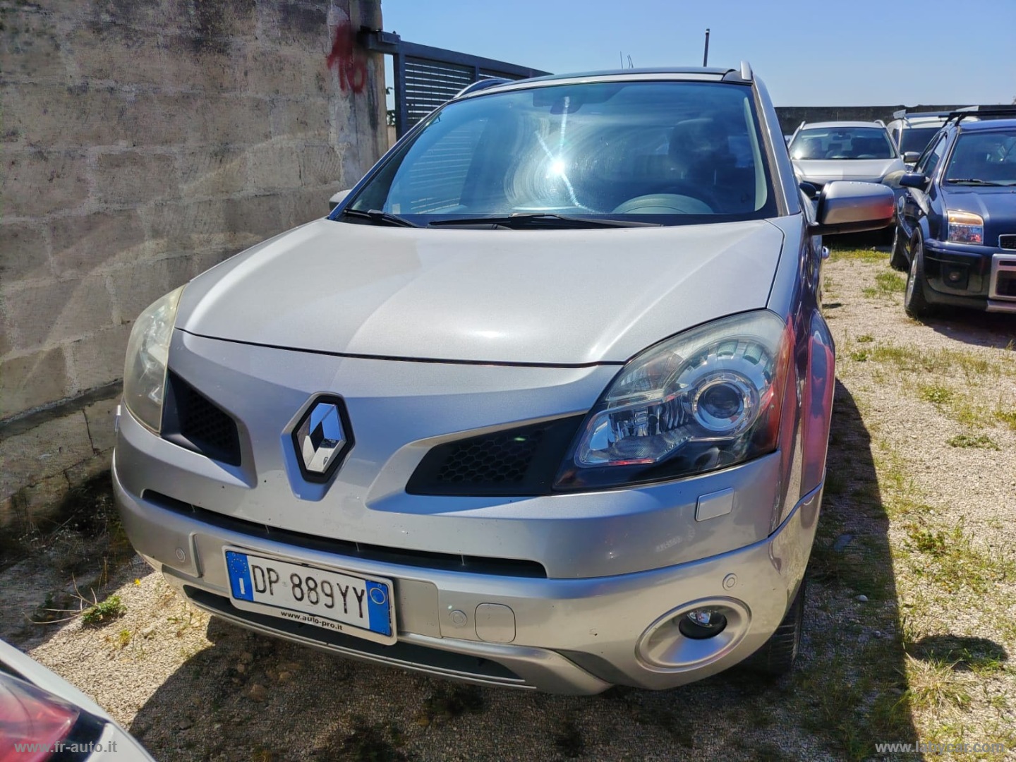 RENAULT Koleos