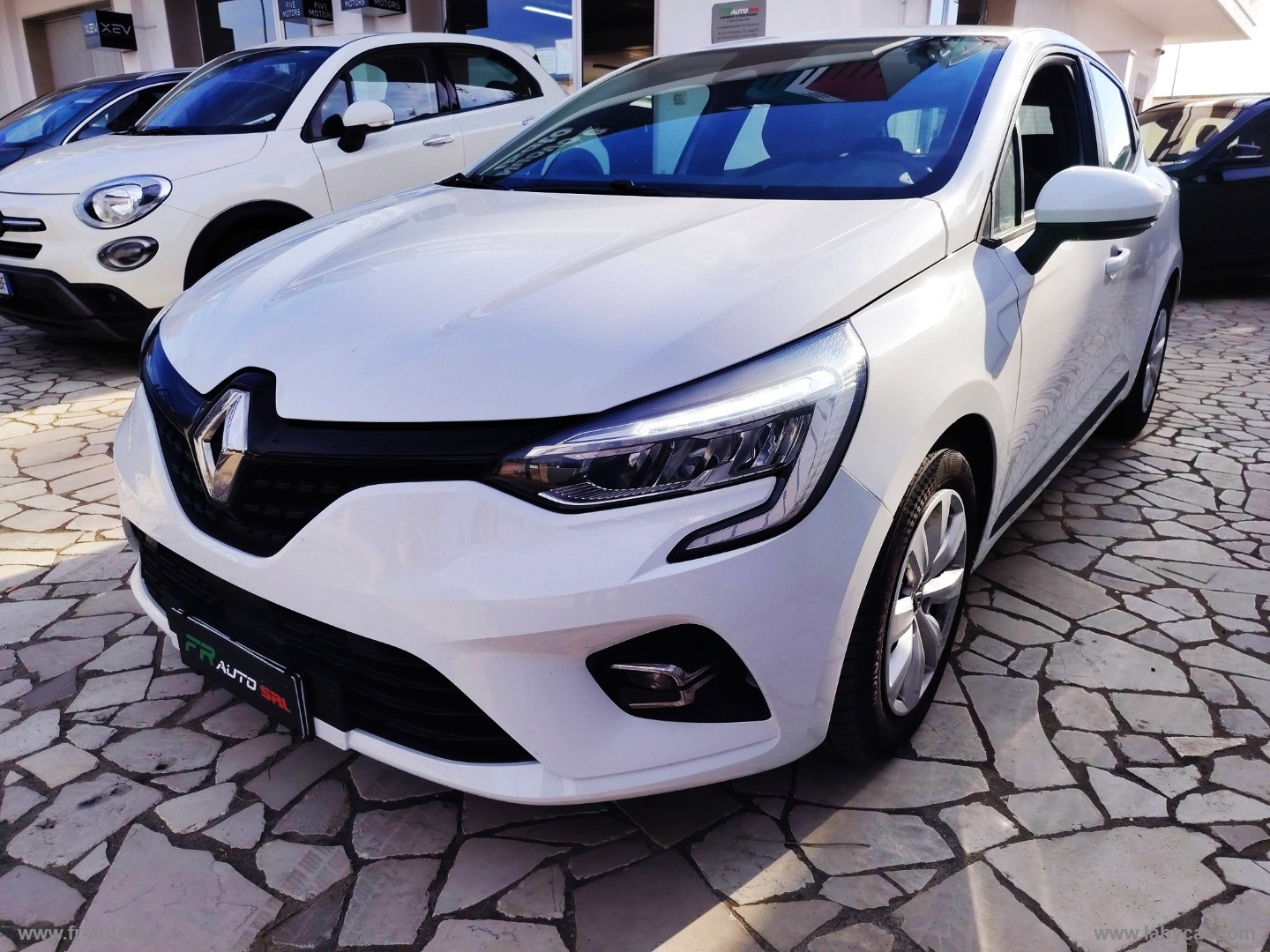 RENAULT Clio