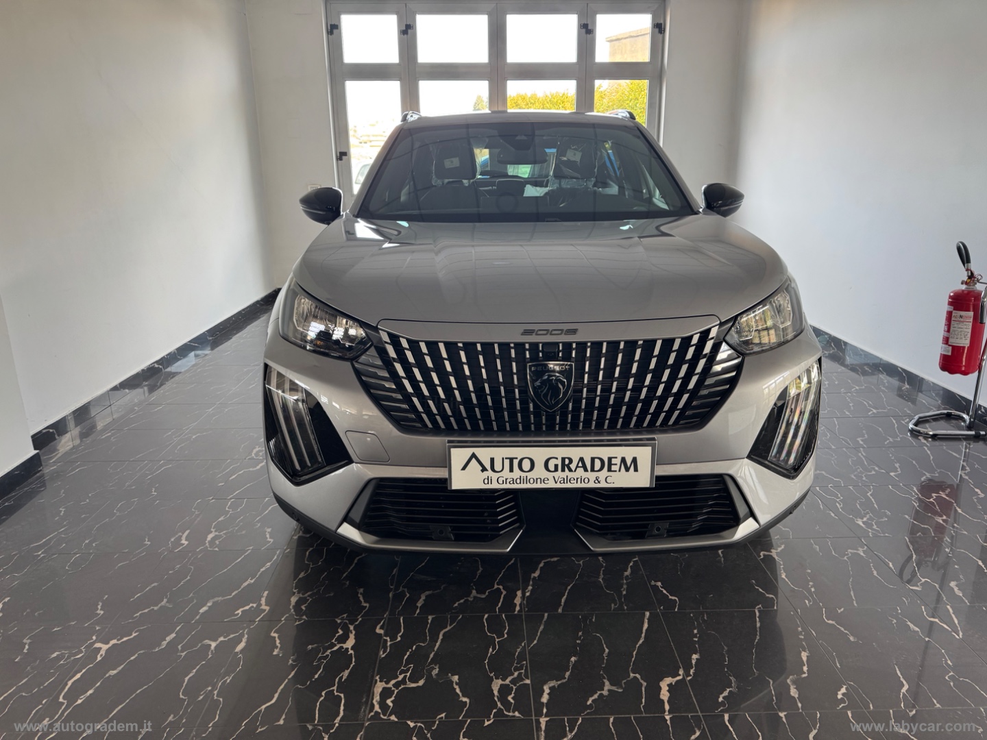 PEUGEOT 2008 PureTech 100 S&S Allure 