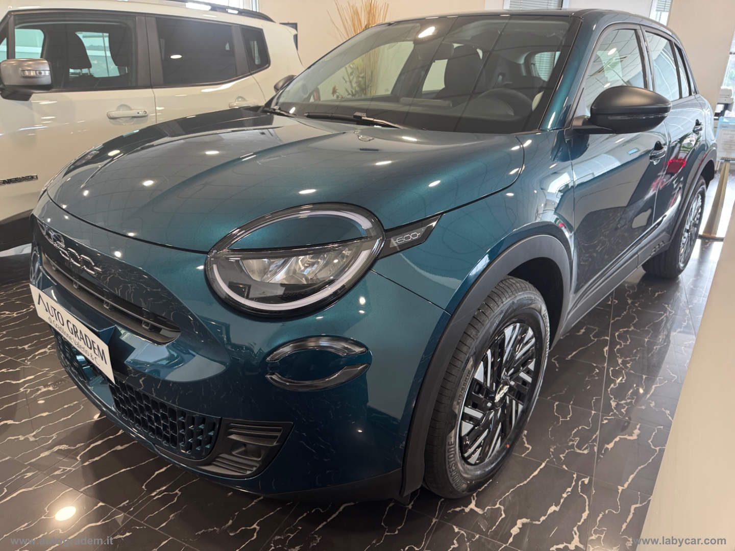 FIAT 600 Hybrid MHEV 