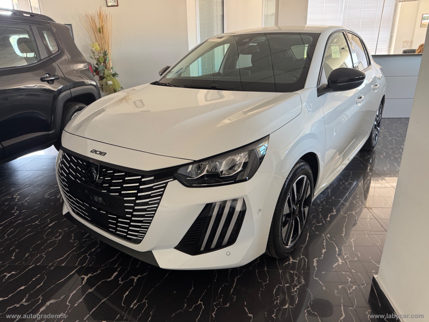 PEUGEOT 208 PureTech 100 S&S 5p. Allure 