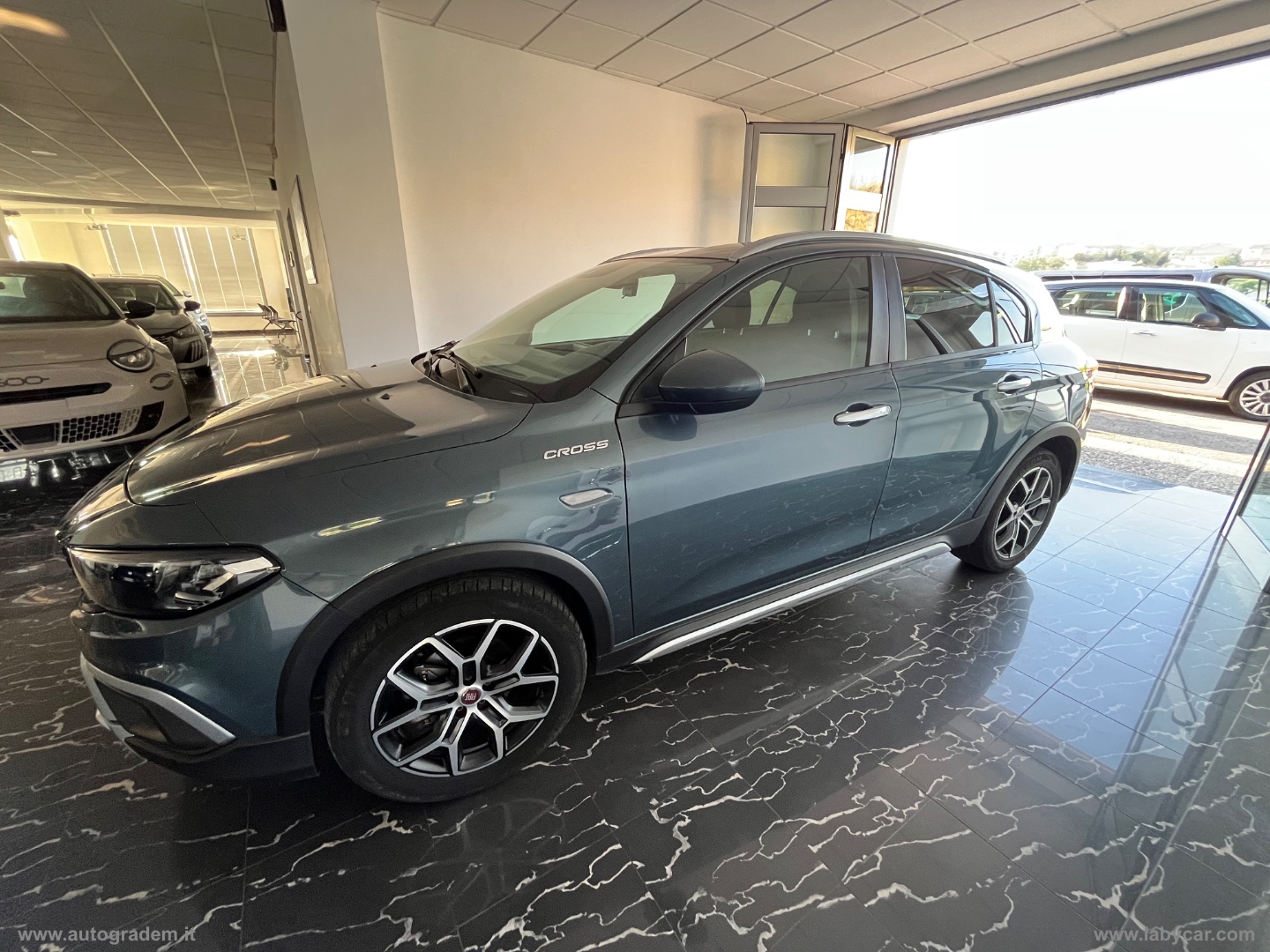 FIAT Tipo 1.5 Hybrid DCT 5 porte Cross 