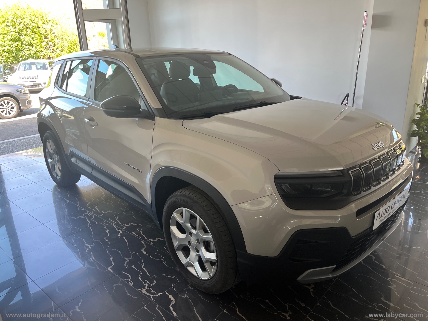 JEEP Avenger 1.2 Turbo Longitude 
