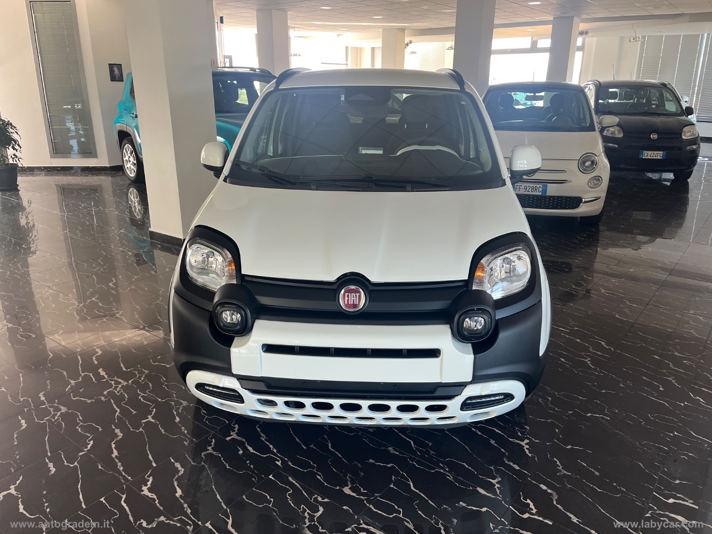 FIAT Panda 1.0 FireFly S&S Hybrid Pandina 