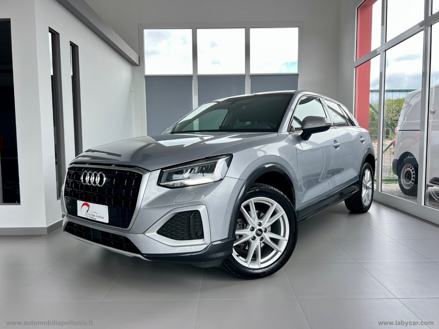 AUDI Q2