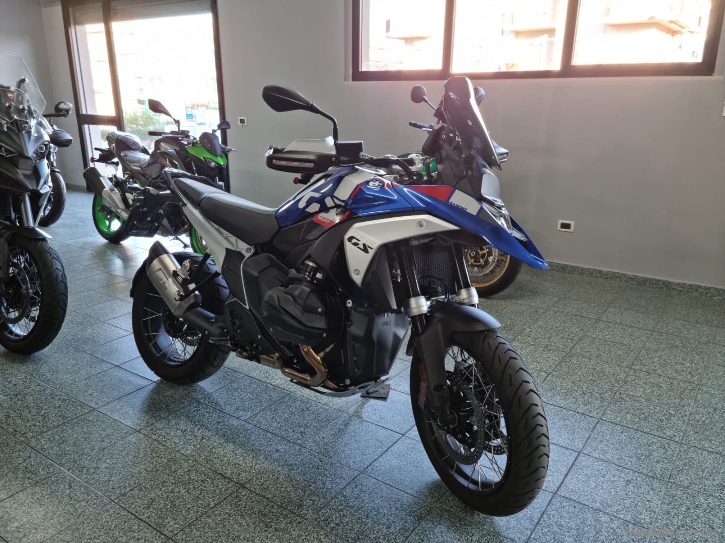 BMW 