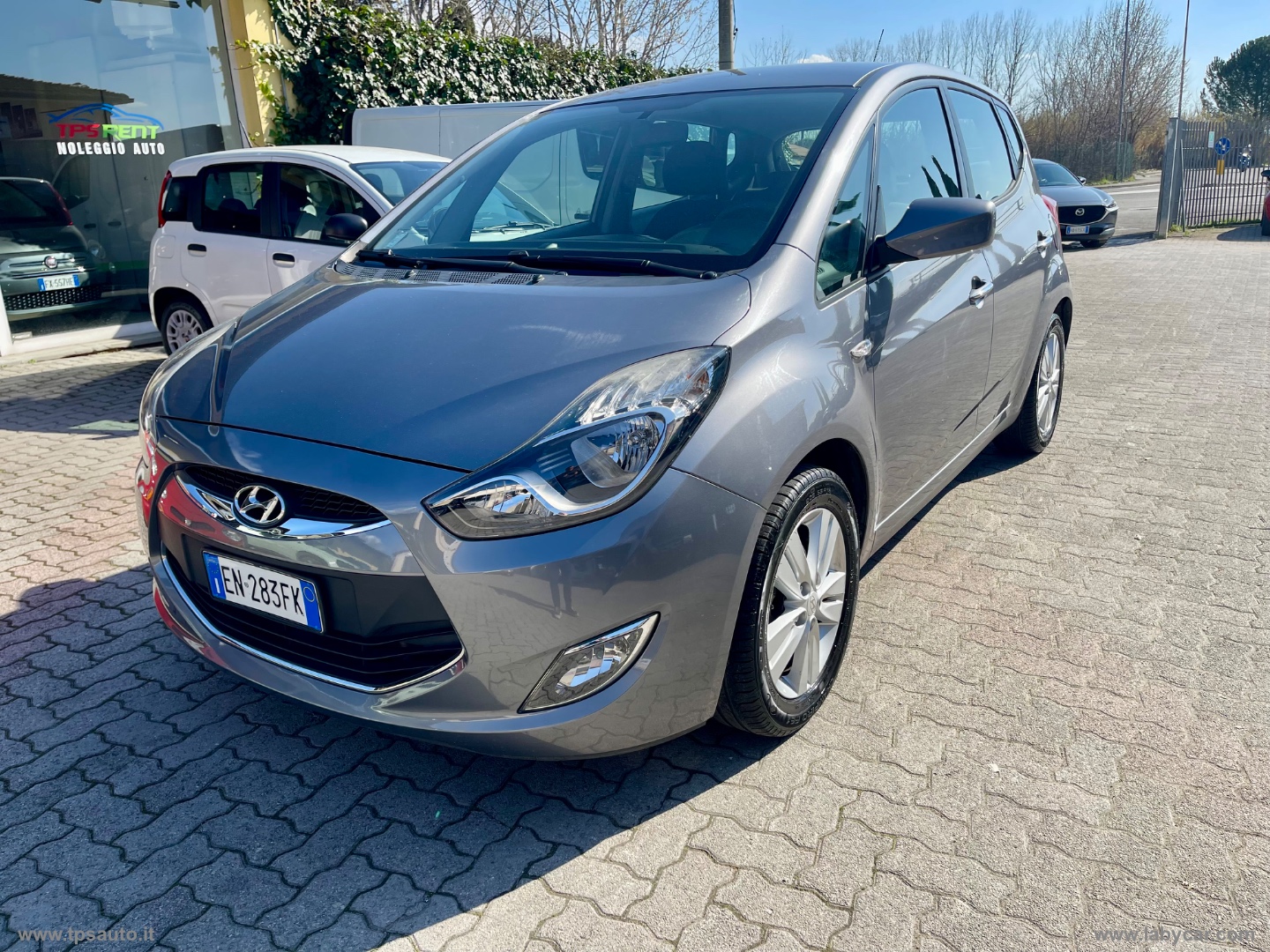 HYUNDAI ix20
