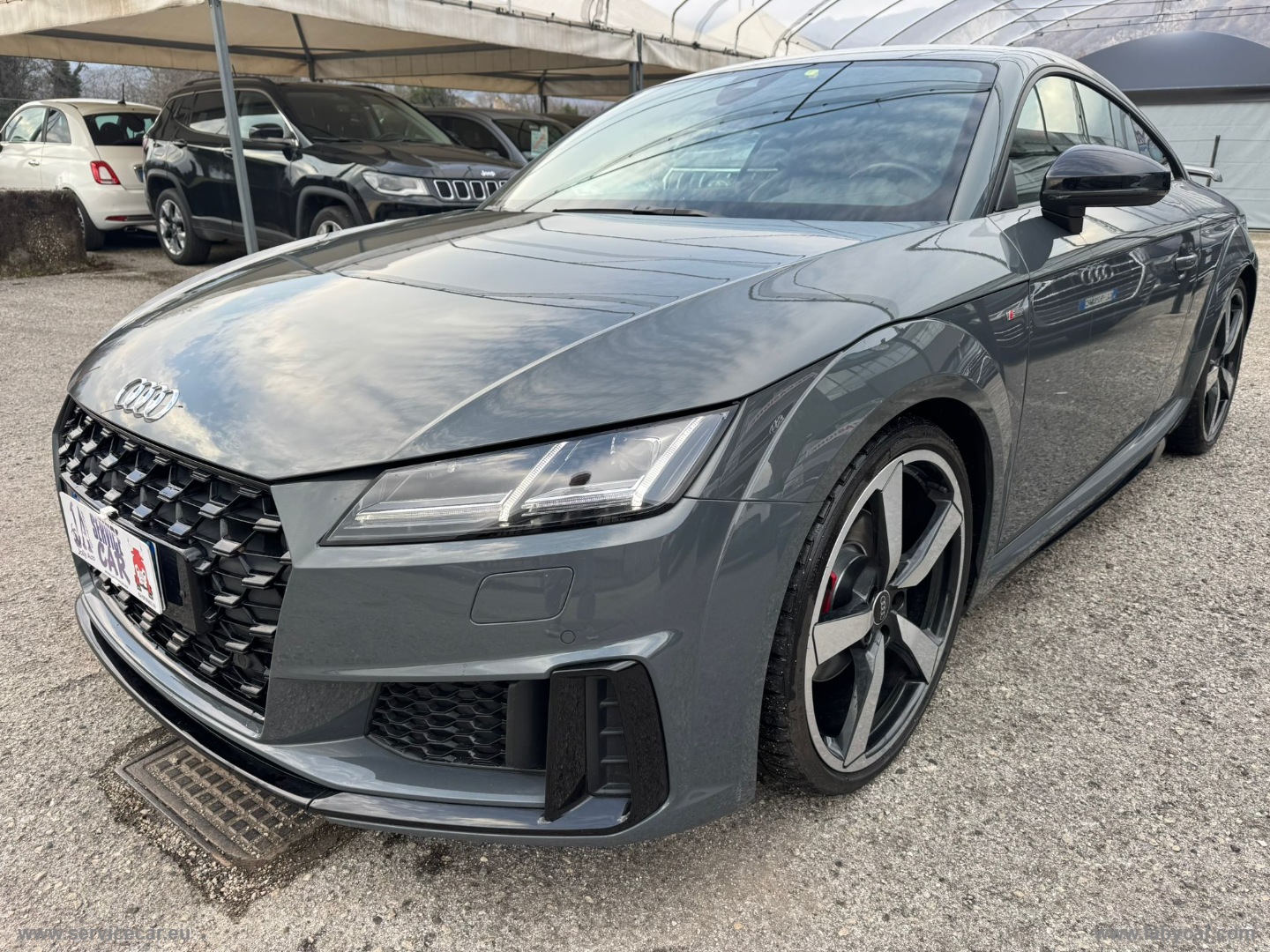 AUDI TT