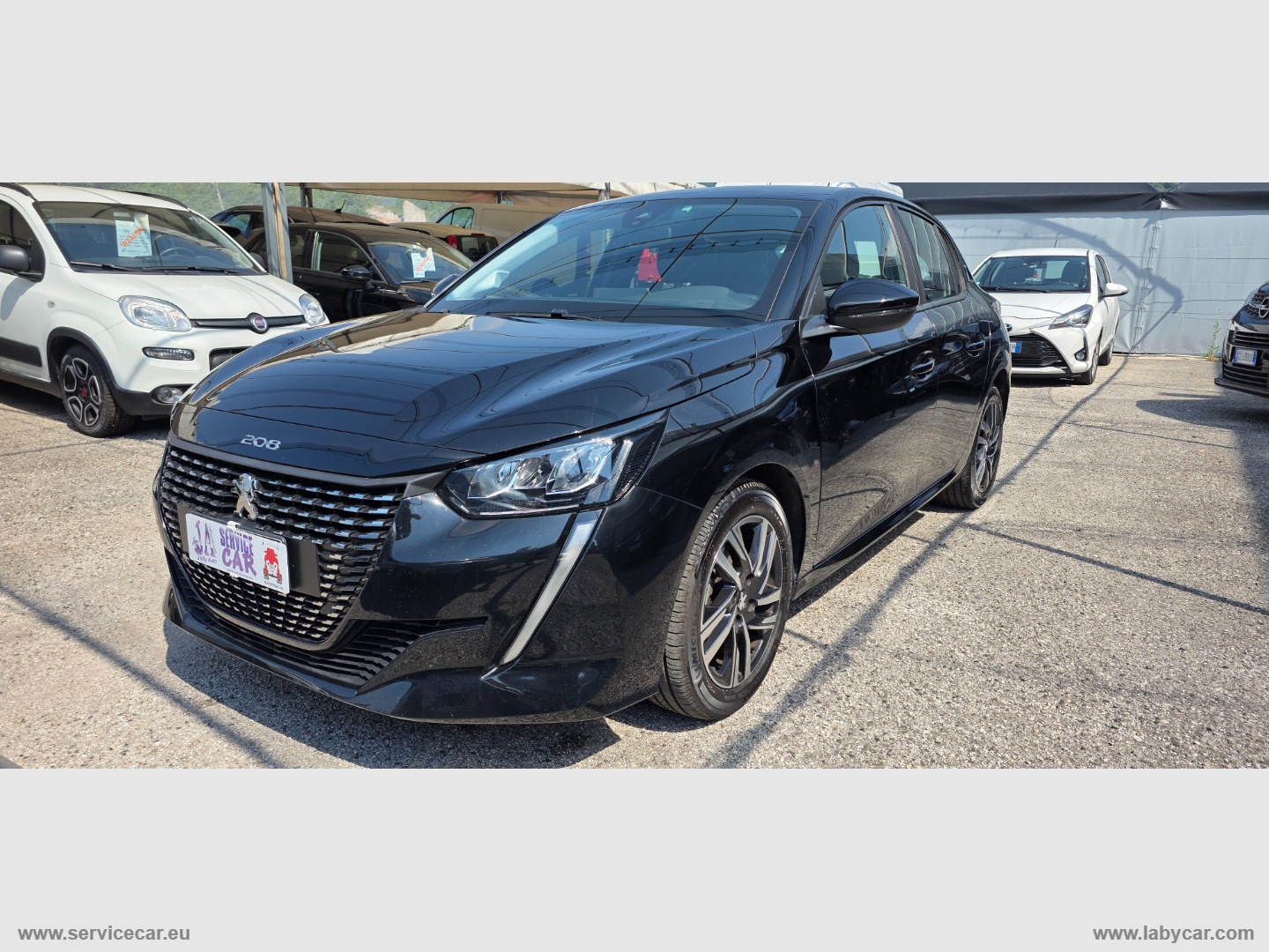 PEUGEOT 208