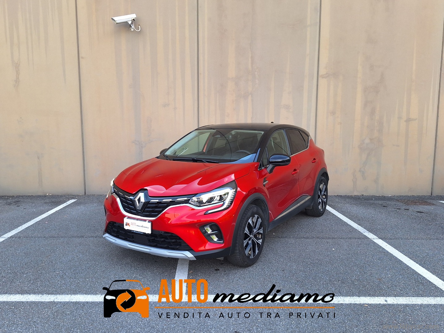 RENAULT Captur TCe 100 CV GPL UNICOPROP. CERCHI 17                                                        