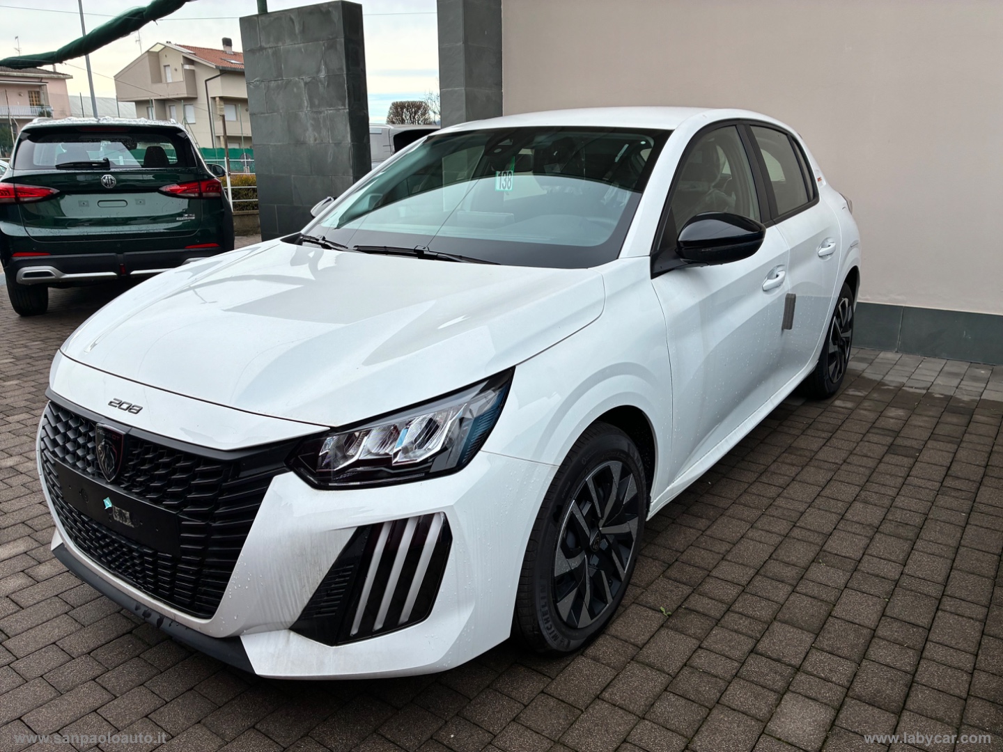 PEUGEOT 208 Hybrid 100 e-DCS6 Style 