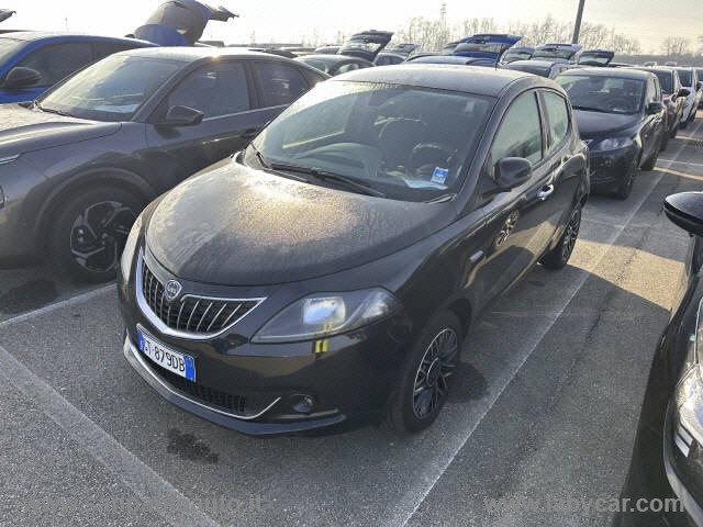 LANCIA Ypsilon 1.2 69 CV 5p. Platinum 