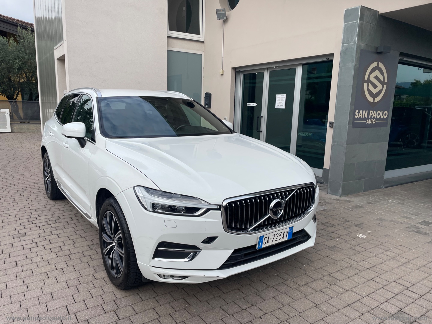 VOLVO XC60 B4 