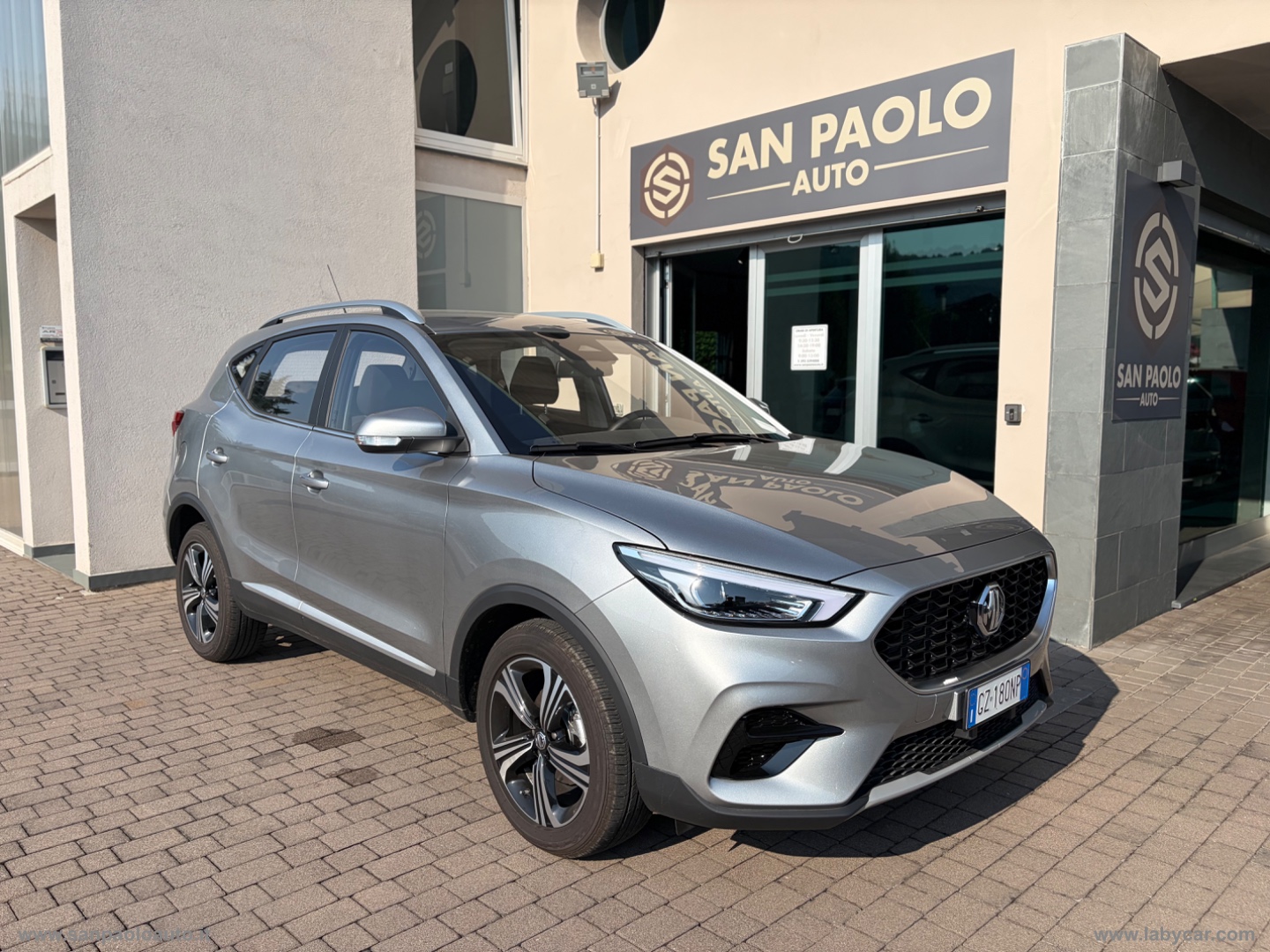 MG ZS