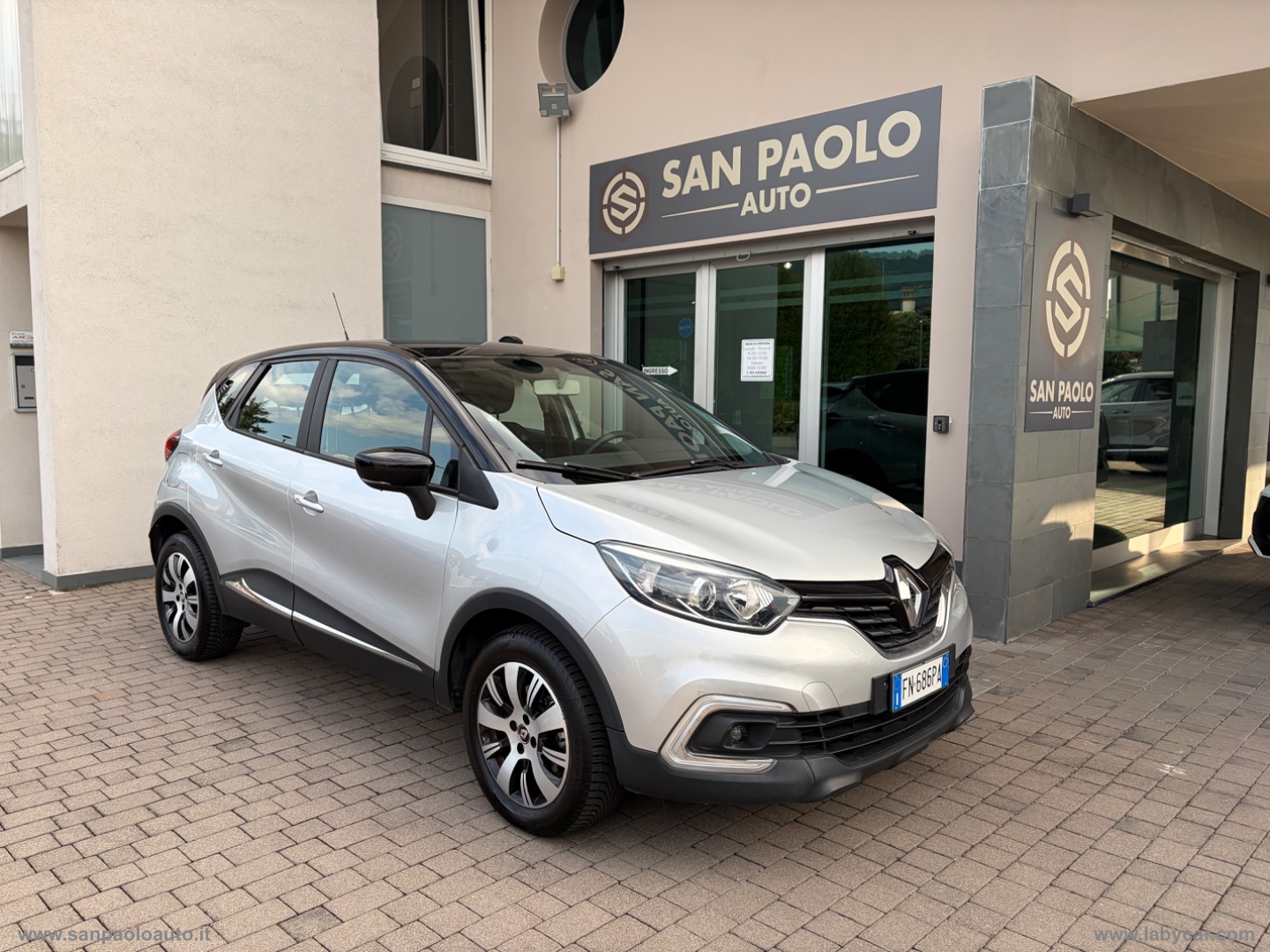RENAULT Captur