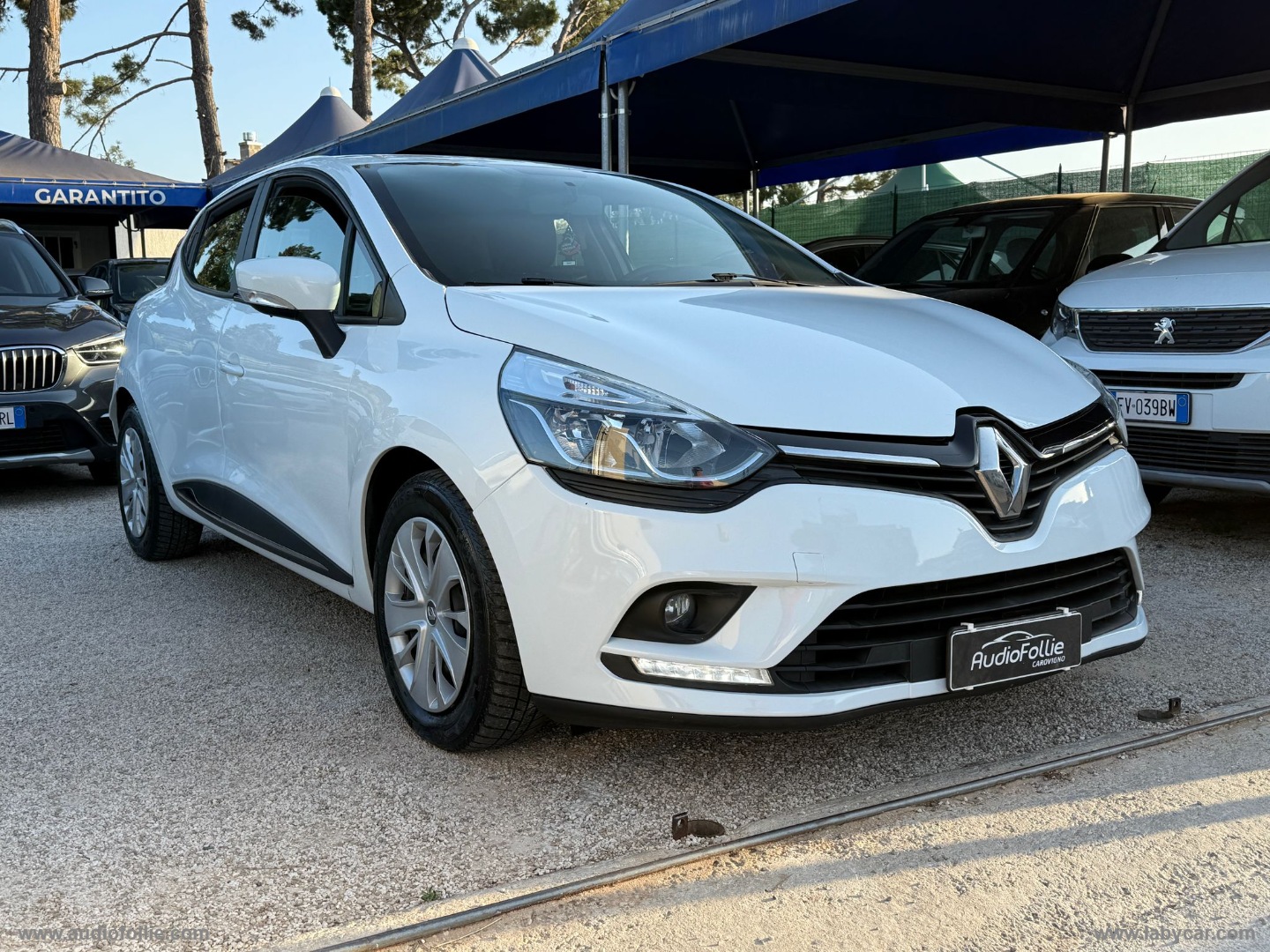 RENAULT Clio