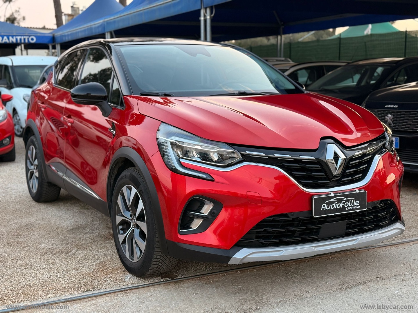 RENAULT Captur