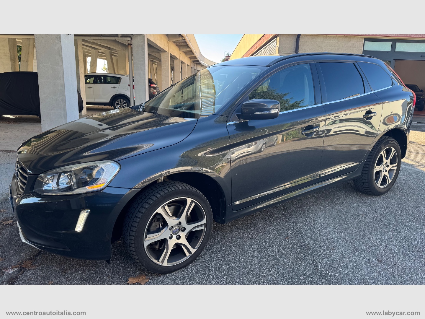 VOLVO XC60 D4 Geartronic Momentum 