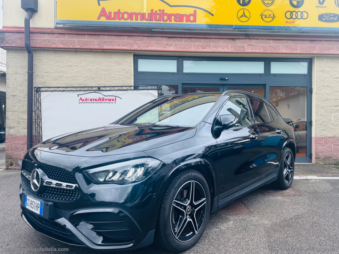 MERCEDES-BENZ GLA 200 d Auto. 4Matic AMG LINE PREMIUM PLUS 