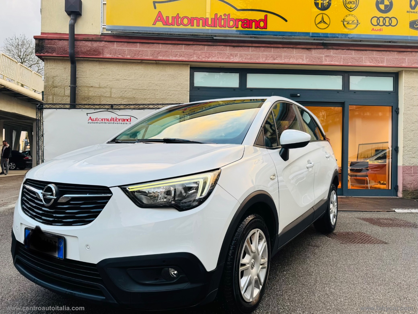 OPEL Crossland