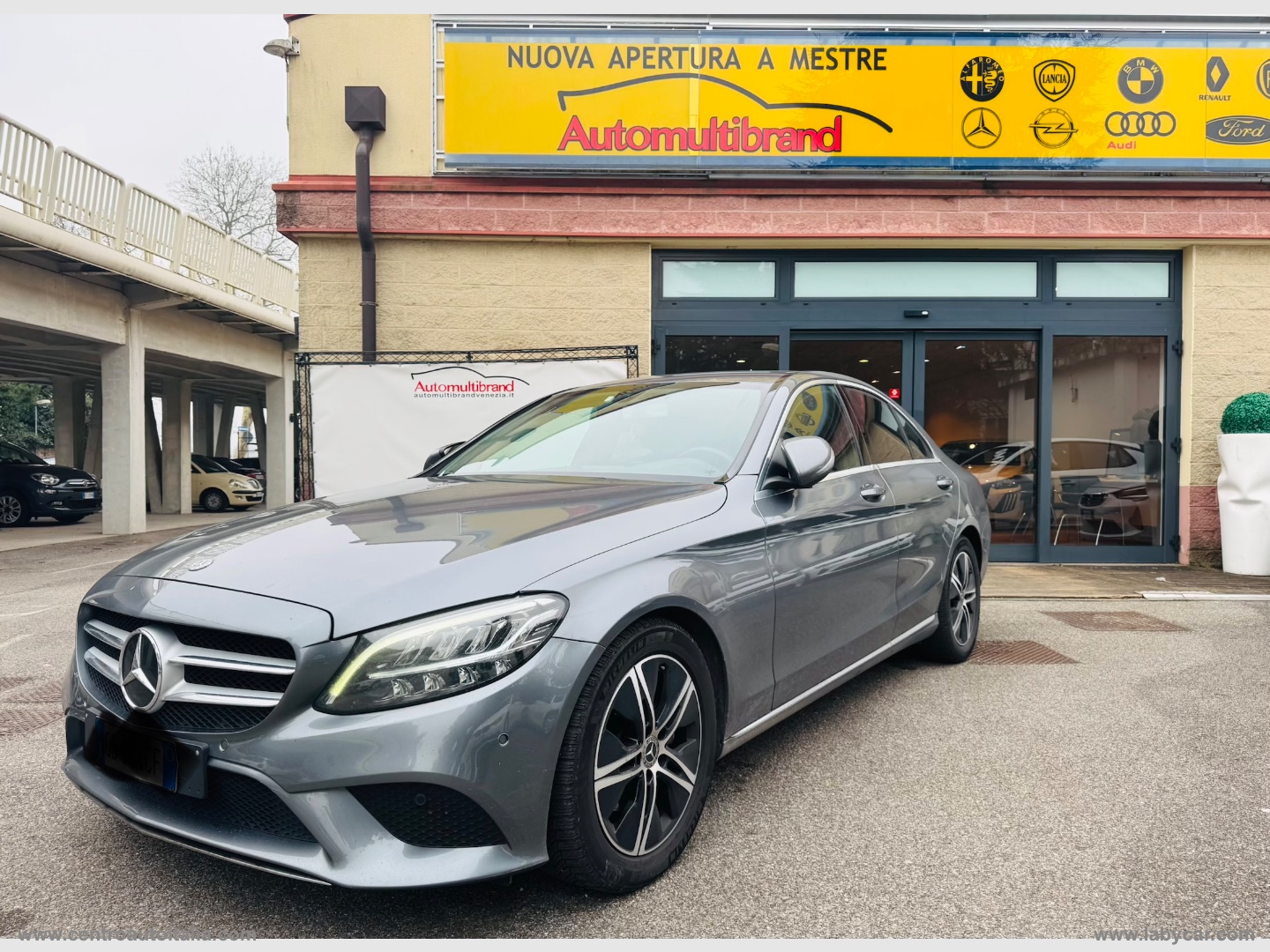 MERCEDES-BENZ C 220 d Auto Premium 