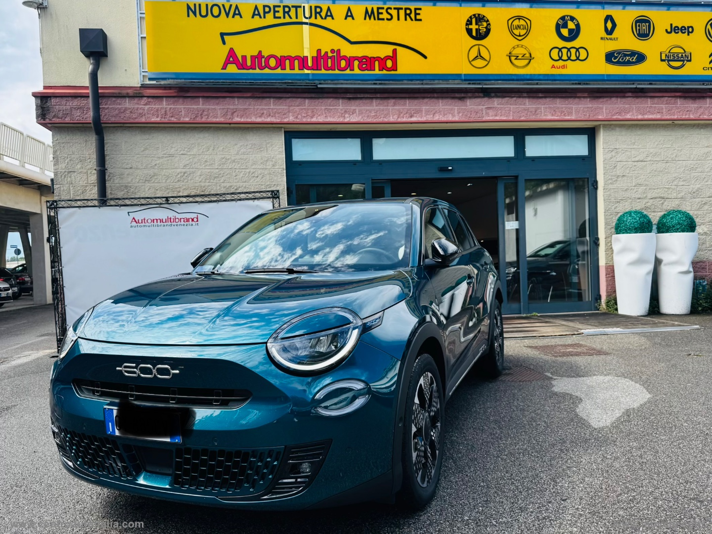 FIAT NUOVA 600 Hybrid 110 CV DCT MHEV La Prima II 