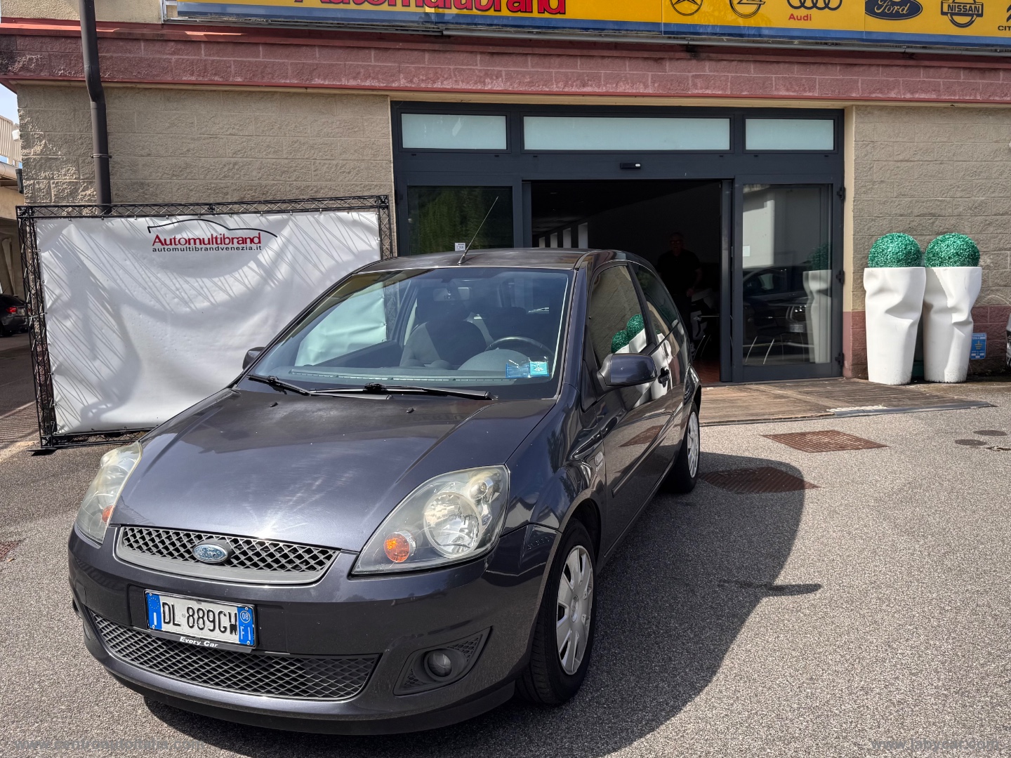FORD Fiesta 1.2 16V 3p. Ghia 