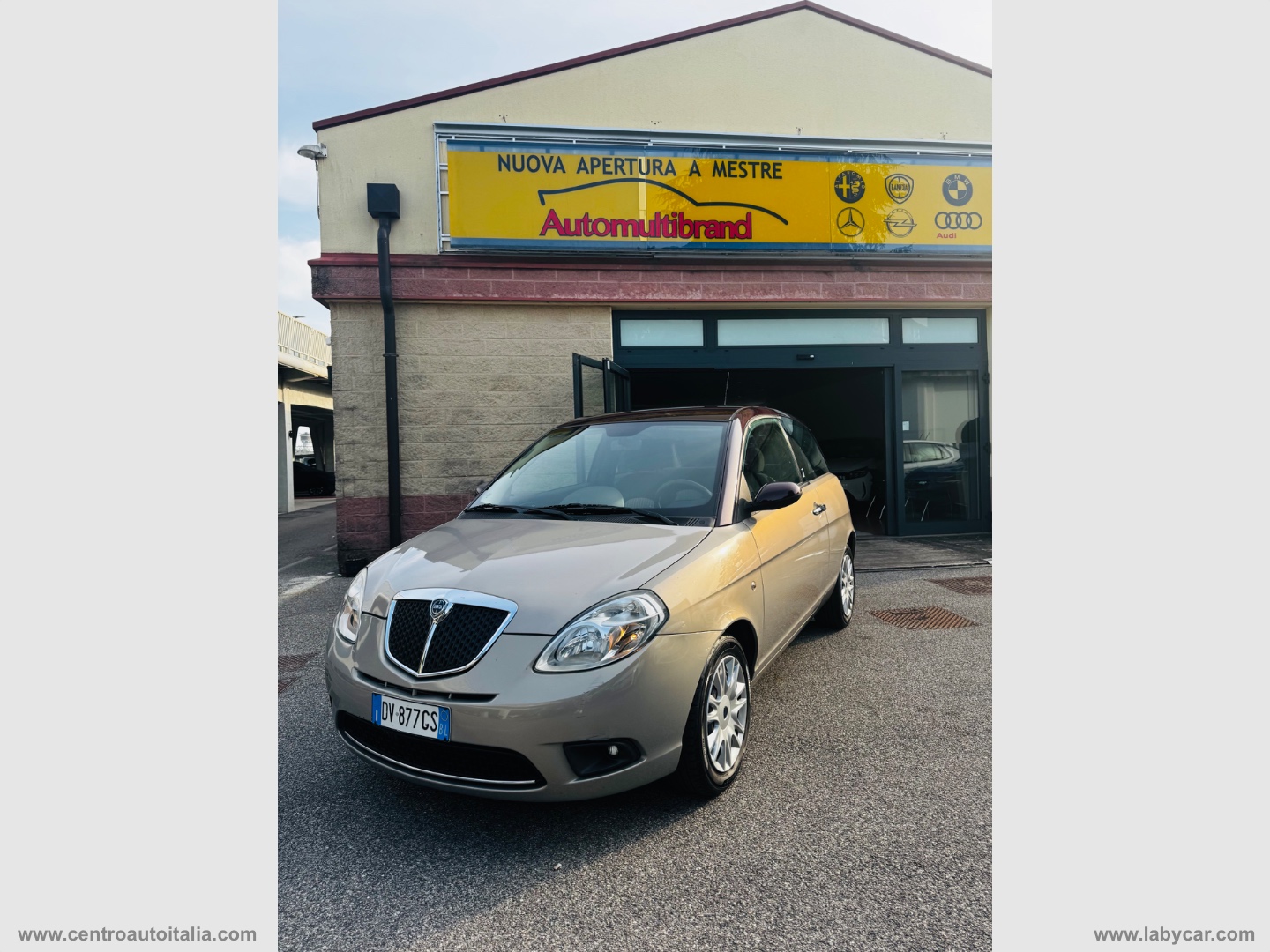 LANCIA Ypsilon 1.2 Oro 