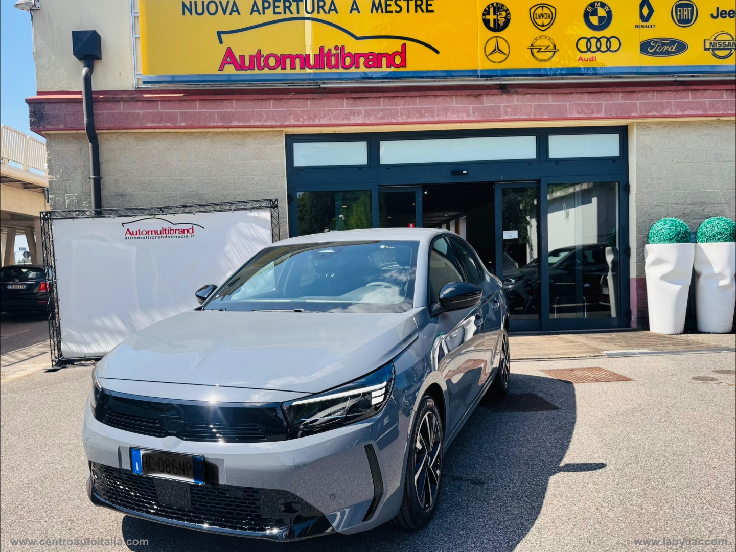 OPEL Corsa 1.2 GS                                                        