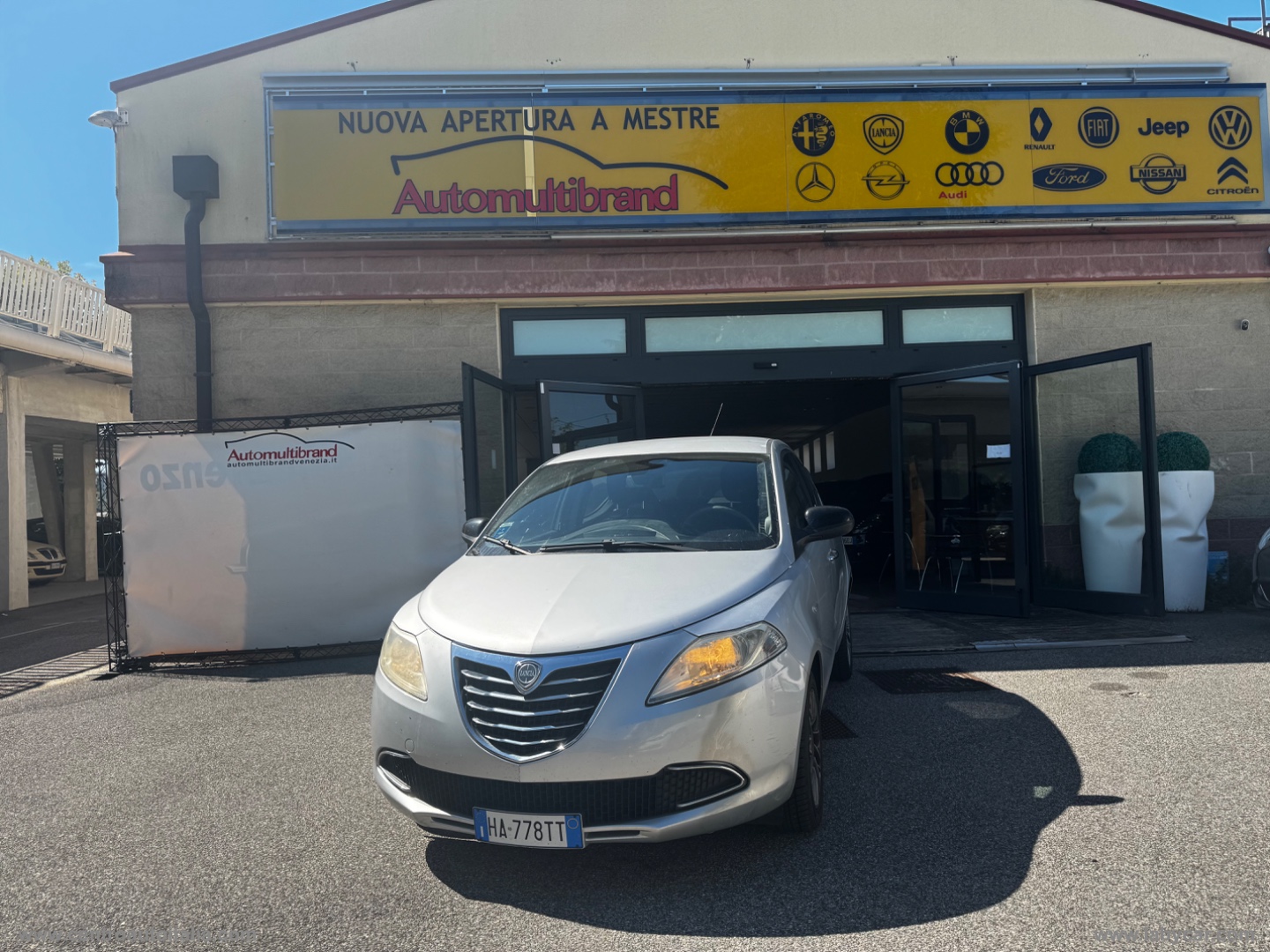 LANCIA Ypsilon 0.9 T.Air 85 CV 5p. S&S Silver                                                        