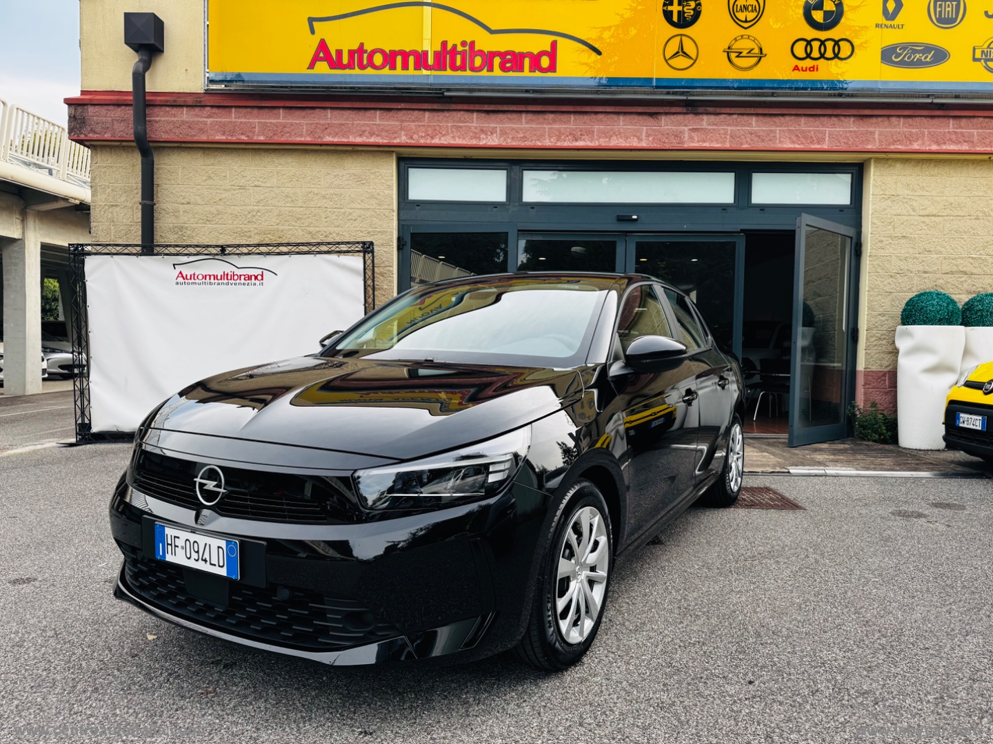 Corsa 1.2 100 CV NUOVA CON CATENA