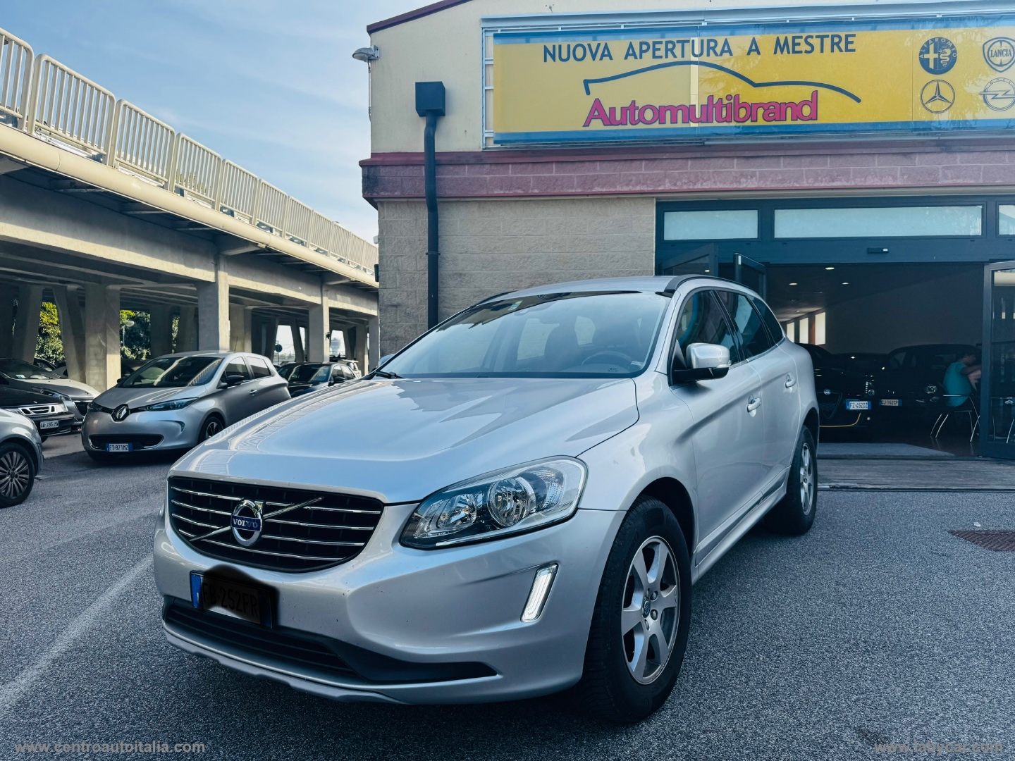 VOLVO XC60 D4 Geartronic Summum 