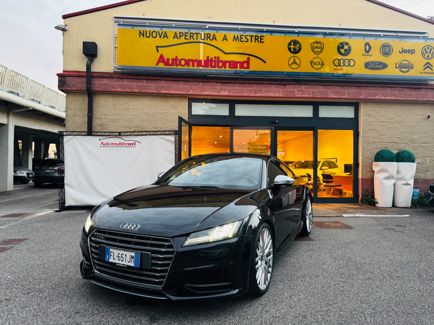 AUDI TT