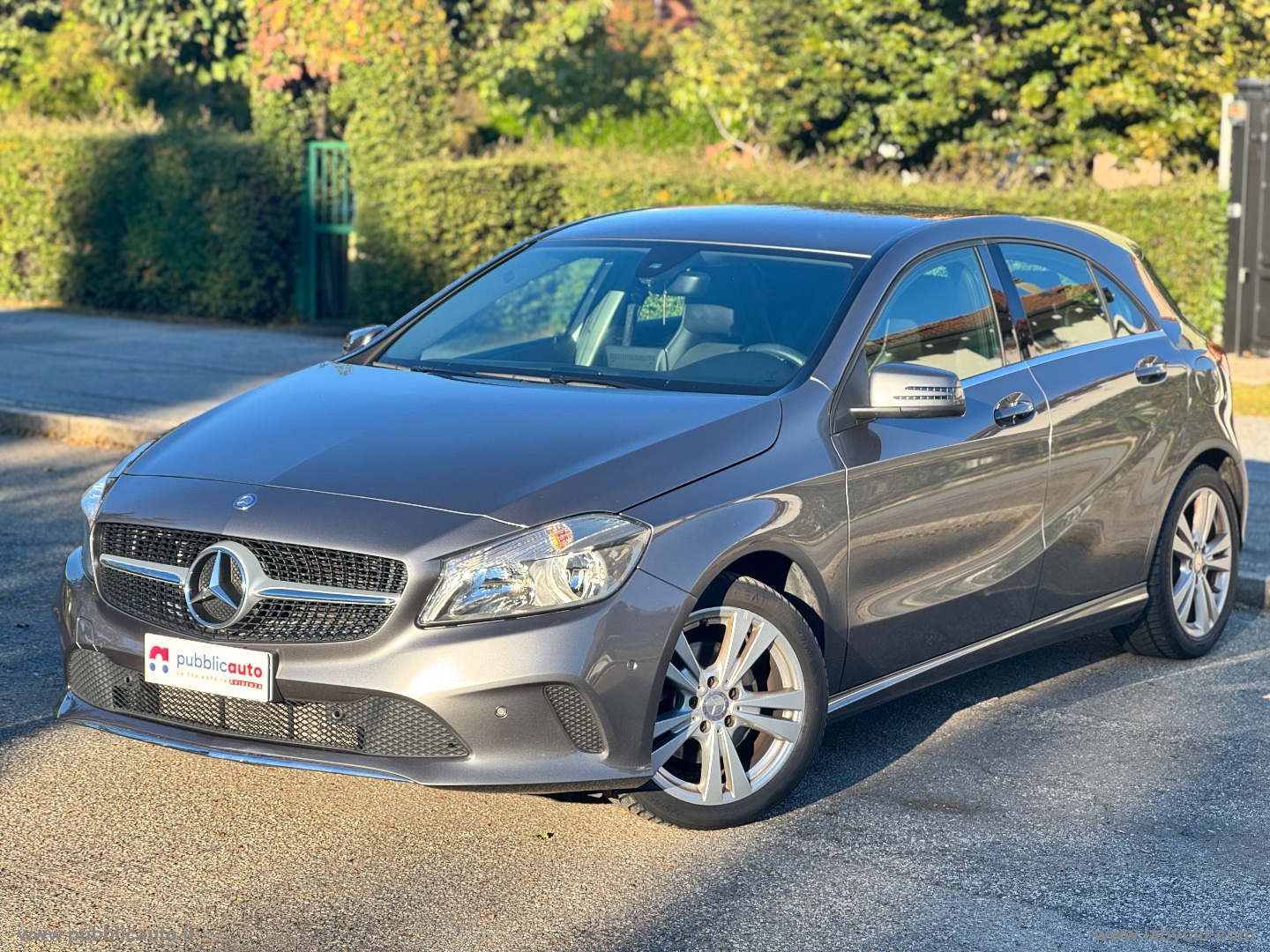 MERCEDES-BENZ A 180 Sport 
