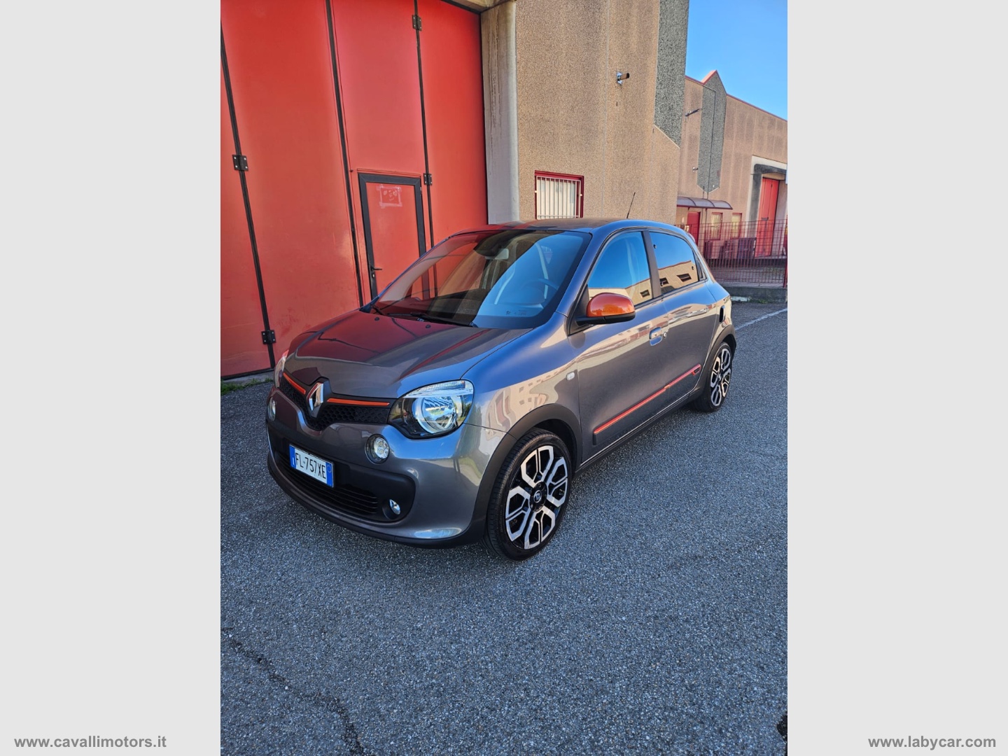 RENAULT Twingo