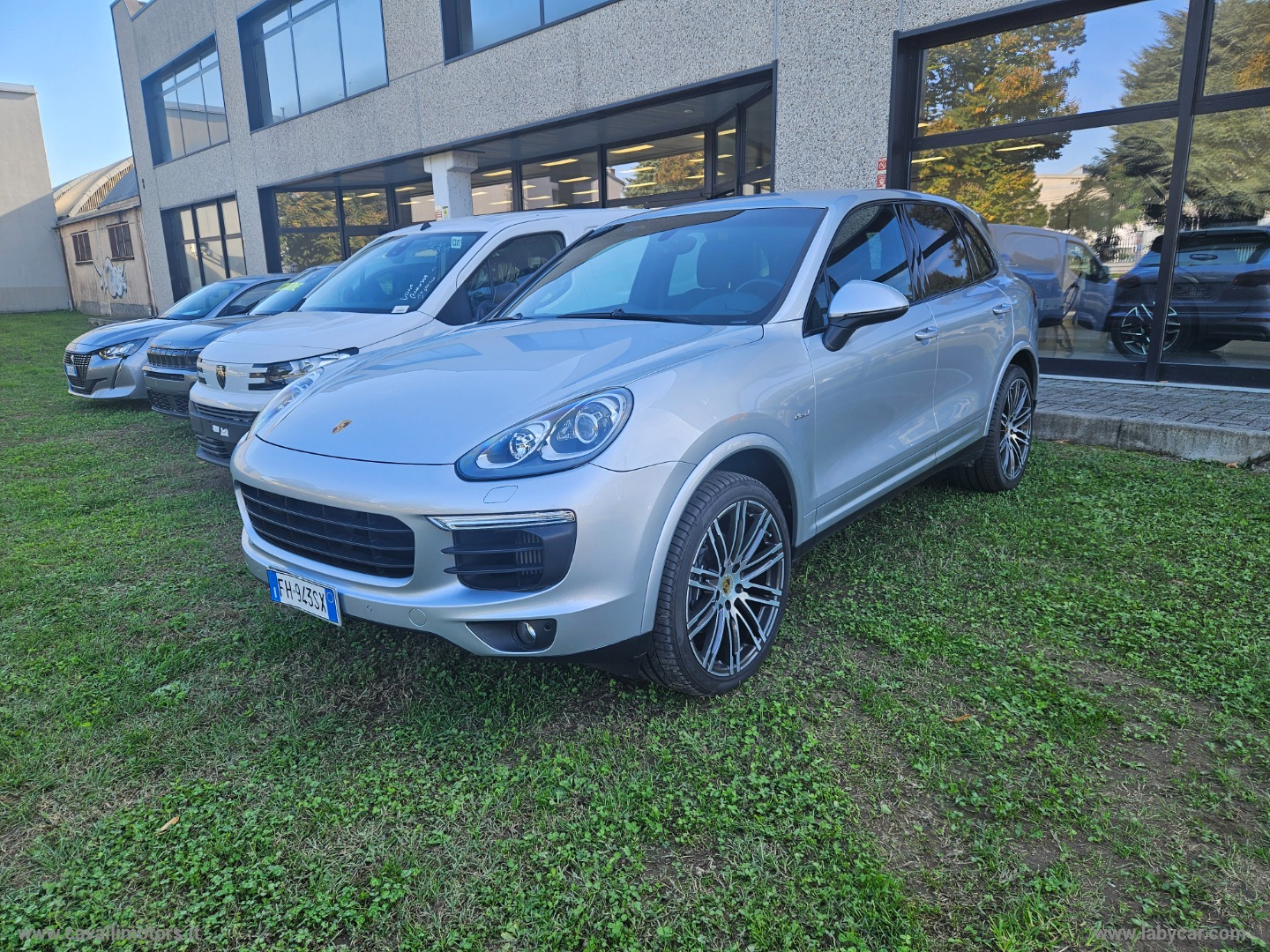 PORSCHE Cayenne