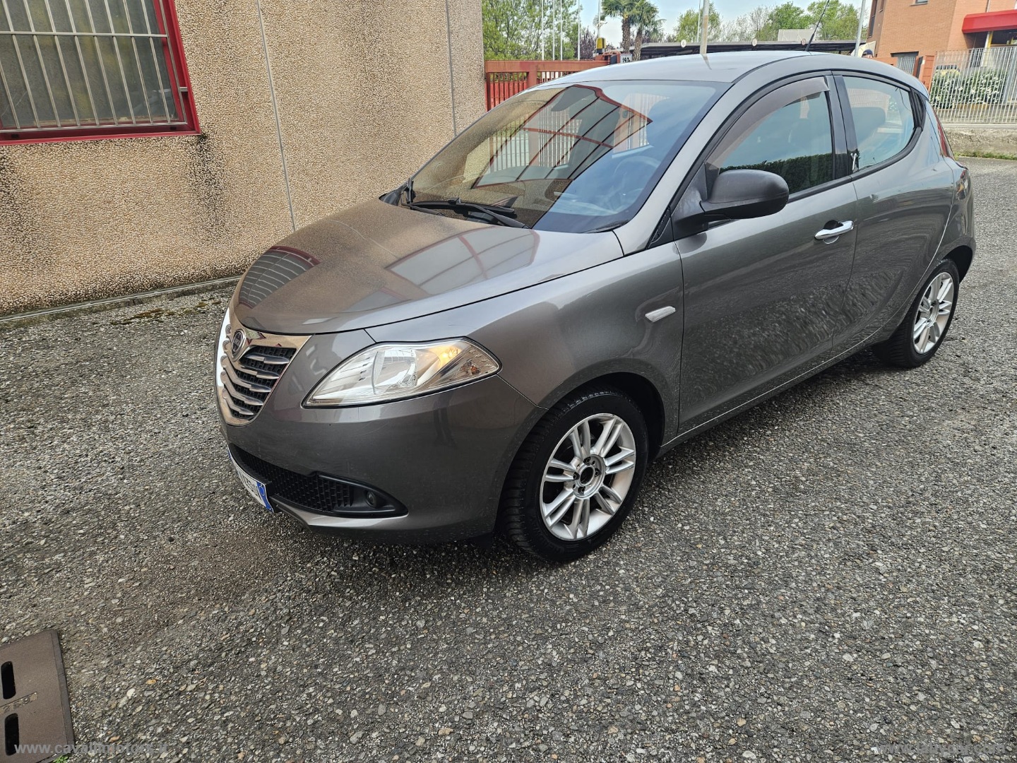 LANCIA Ypsilon