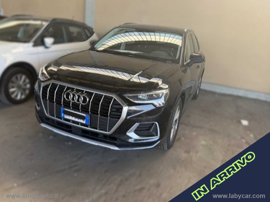 Q3 35 TDI S tronic Business Advanced IN ARRIVO                                              