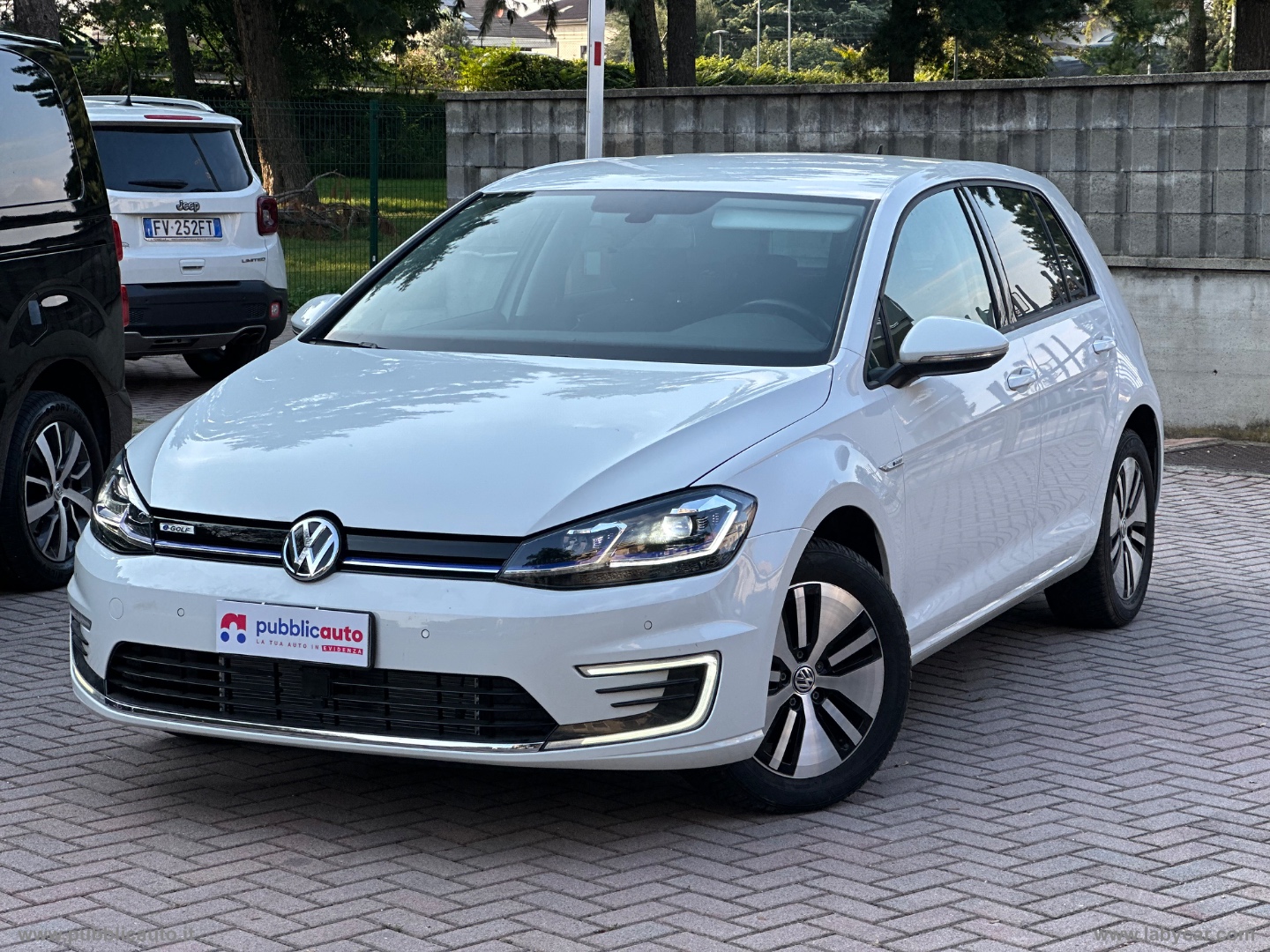 VOLKSWAGEN e-Golf 136 CV 