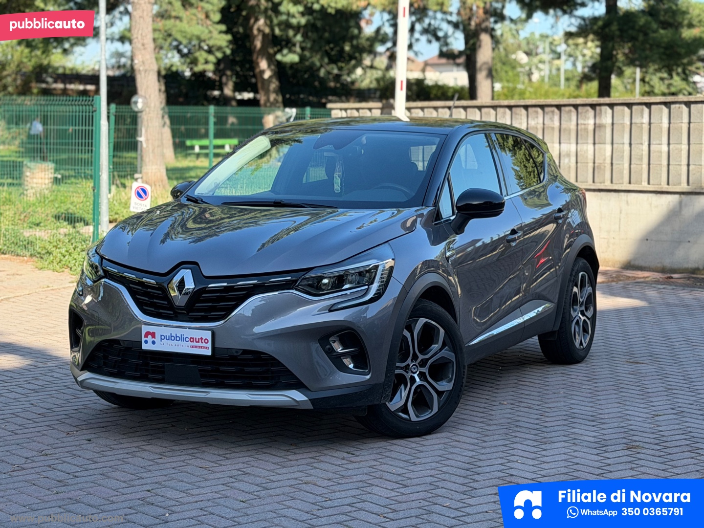 Captur Hybrid E-Tech 145 CV Intens                                                        