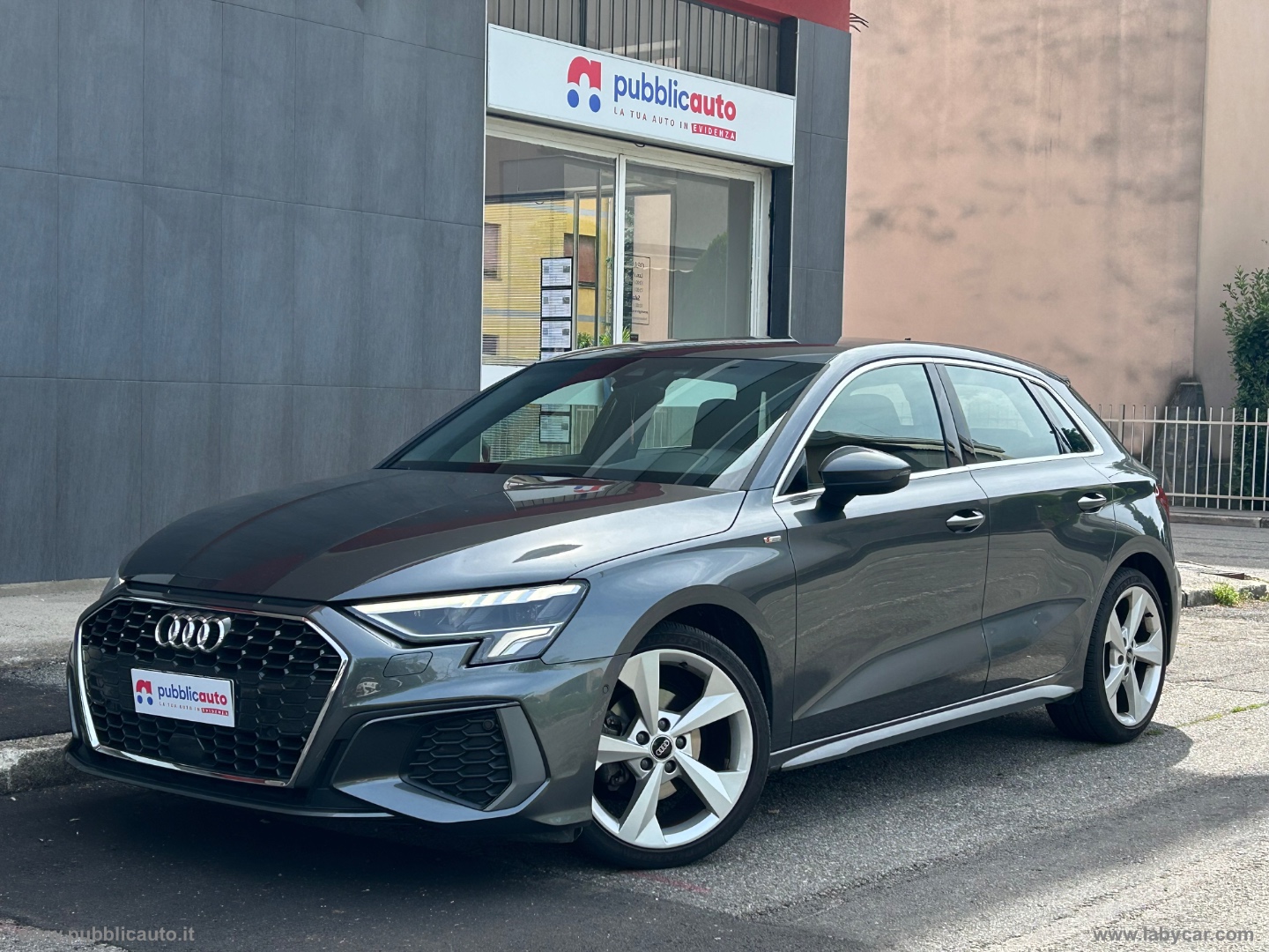 AUDI A3 SPB 30 TDI S tronic S line edition 
