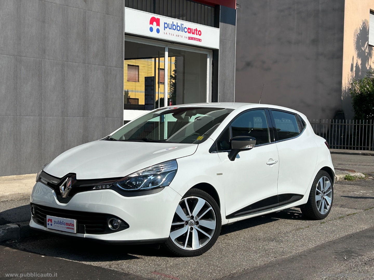RENAULT Clio 1.5 dCi 8V 90 CV 5p. Costume Nat. 