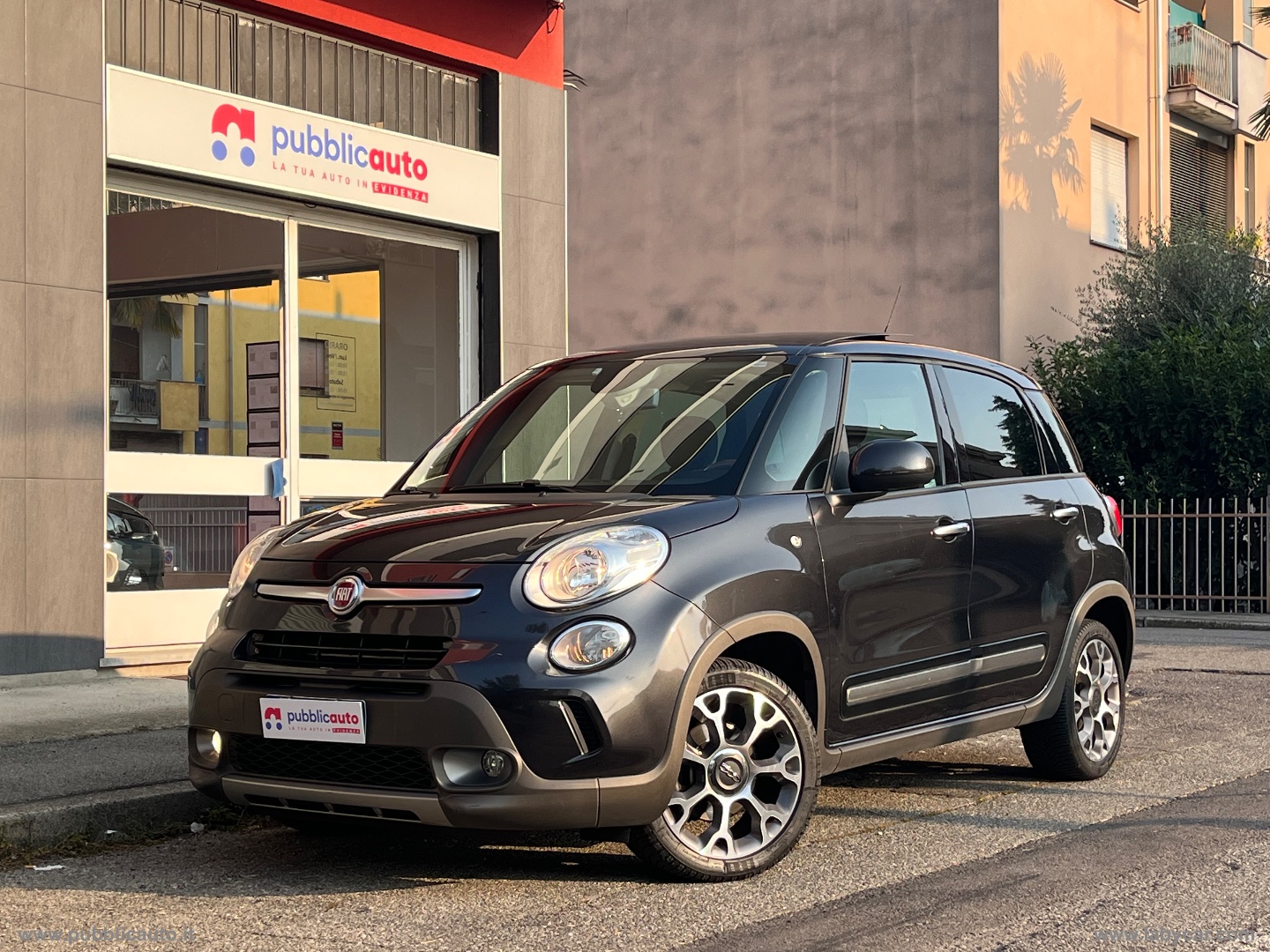 FIAT 500L 1.4 95 CV Trekking 