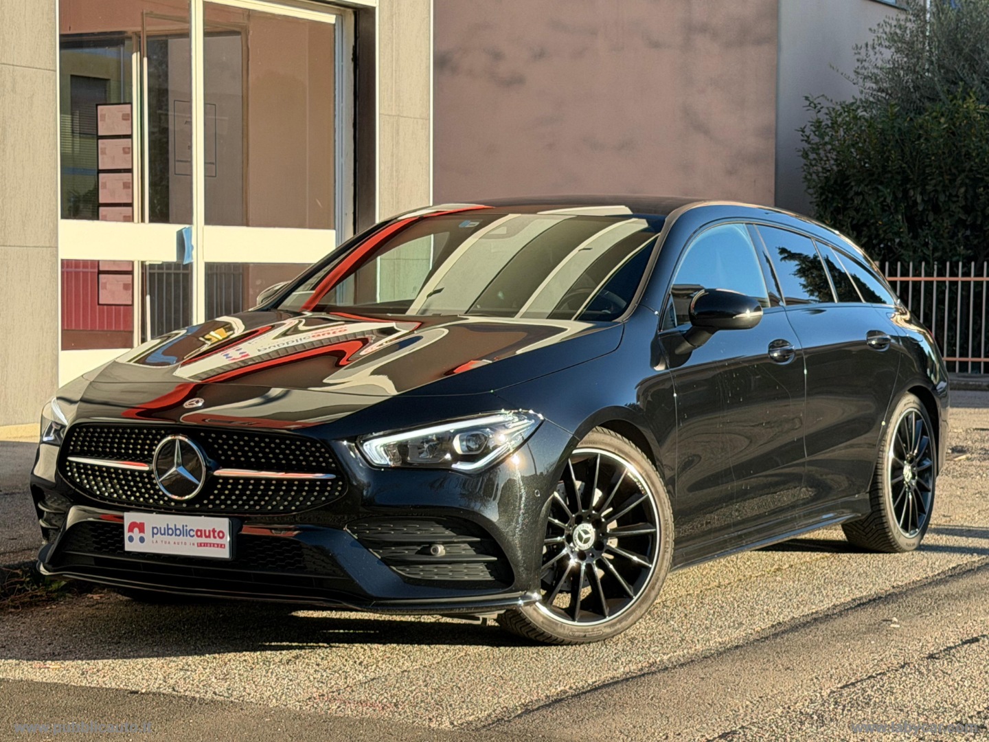 MERCEDES-BENZ CLA 200 d Aut. Shooting Brake Premium 