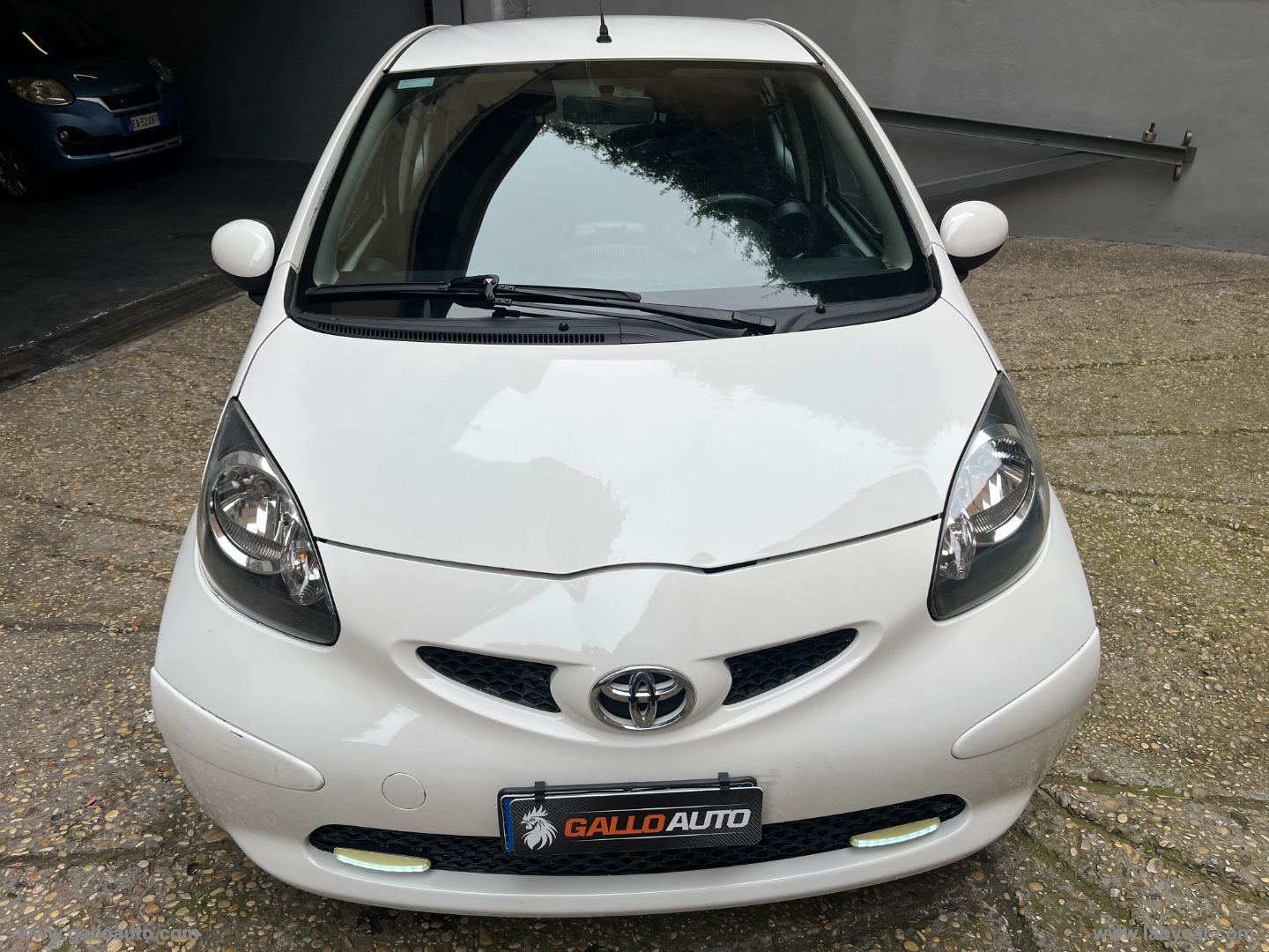 TOYOTA Aygo