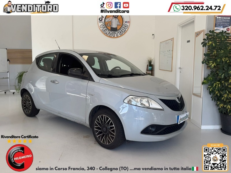 LANCIA Ypsilon 1.2 69 CV 5p. GPL Ecochic Gold 