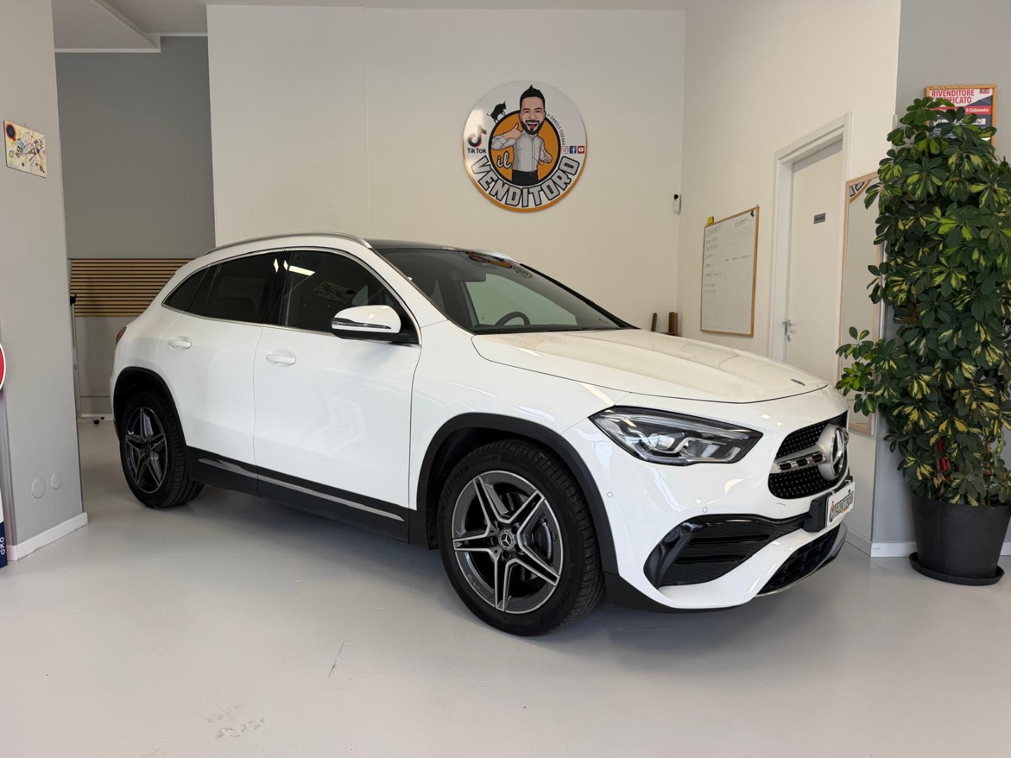 MERCEDES-BENZ Classe GLA