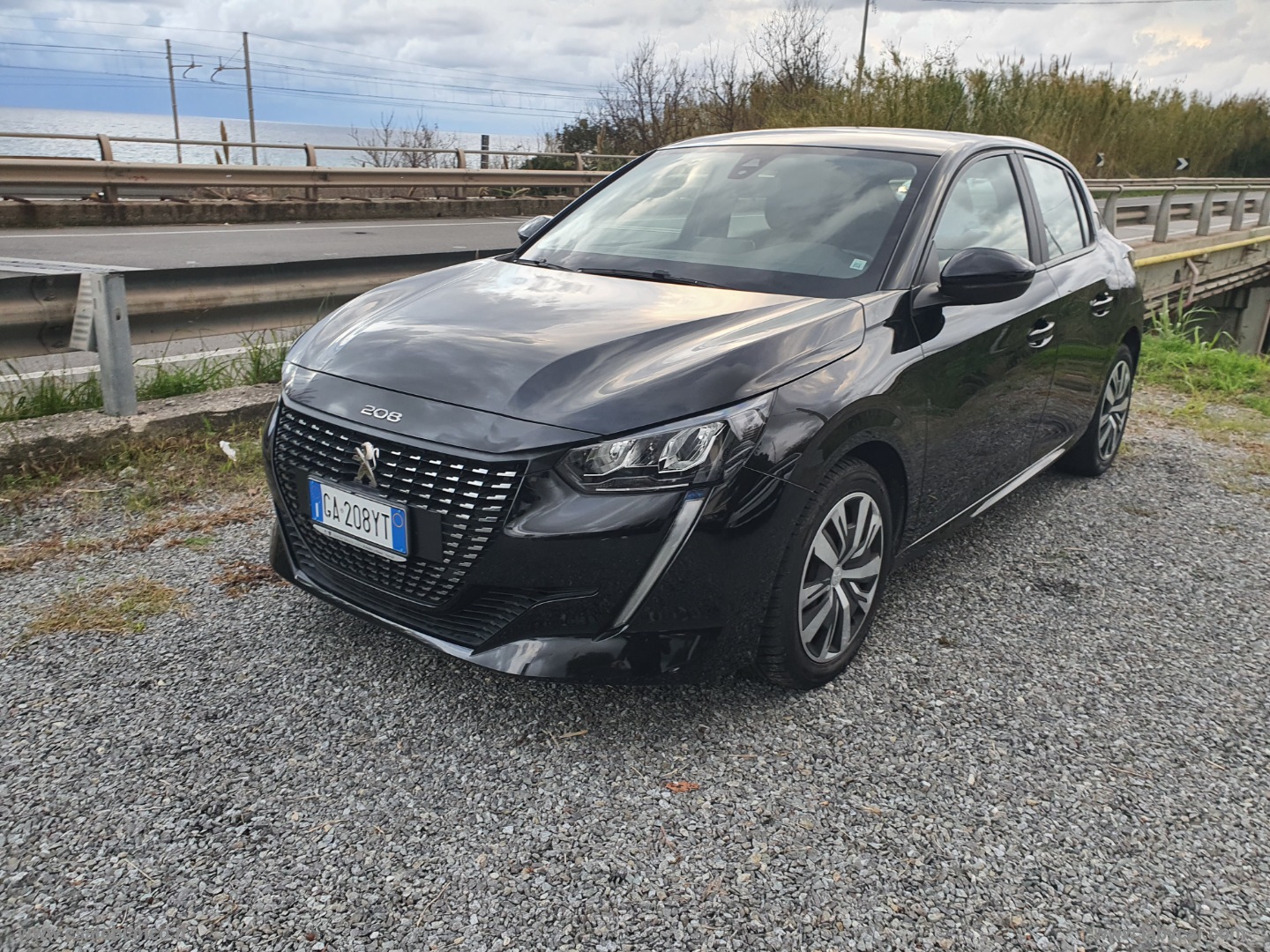 PEUGEOT 208 PureTech 75 S&S 5p. Active 