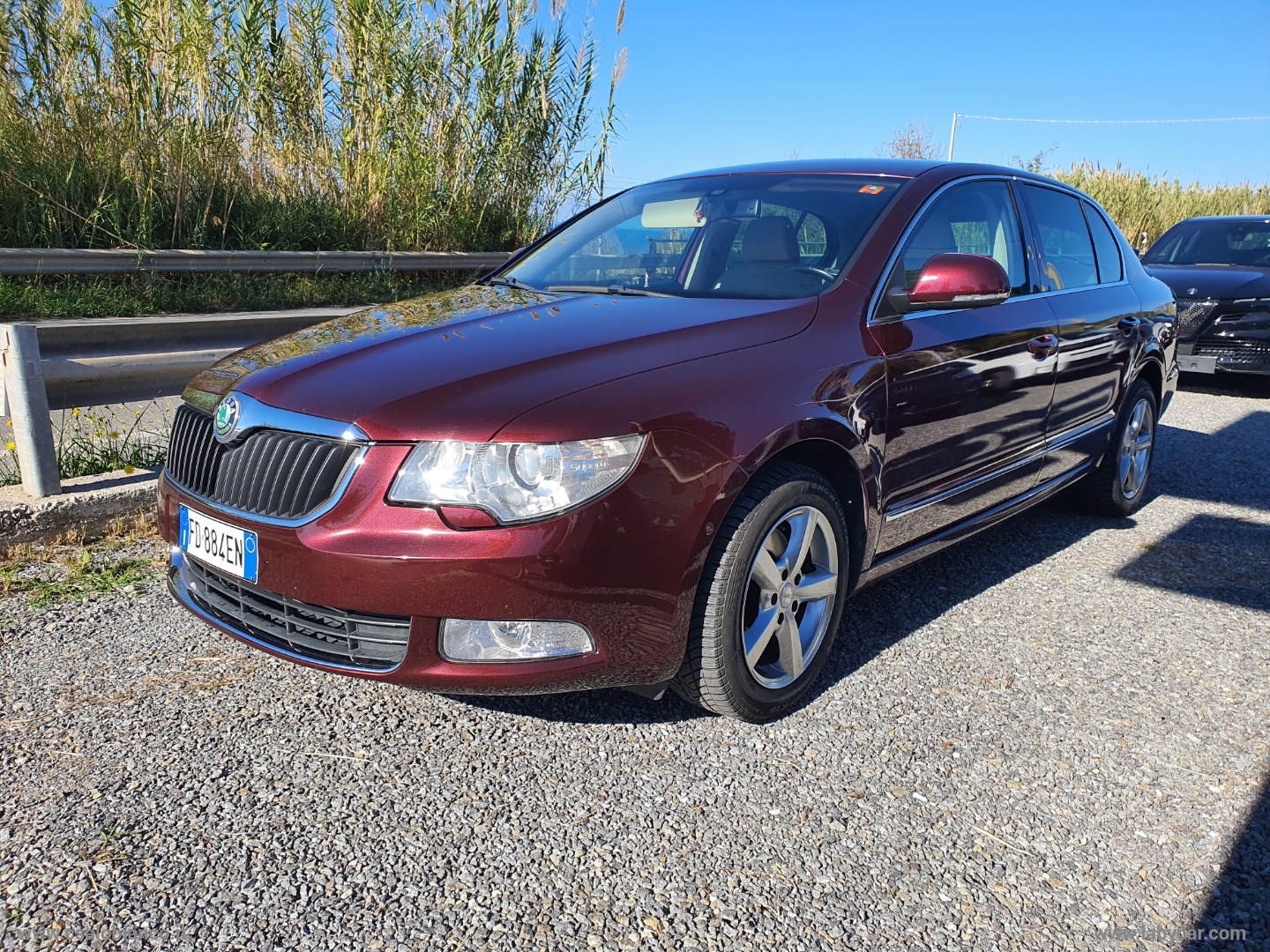 SKODA Superb 1.8 TSI DSG Elegance 