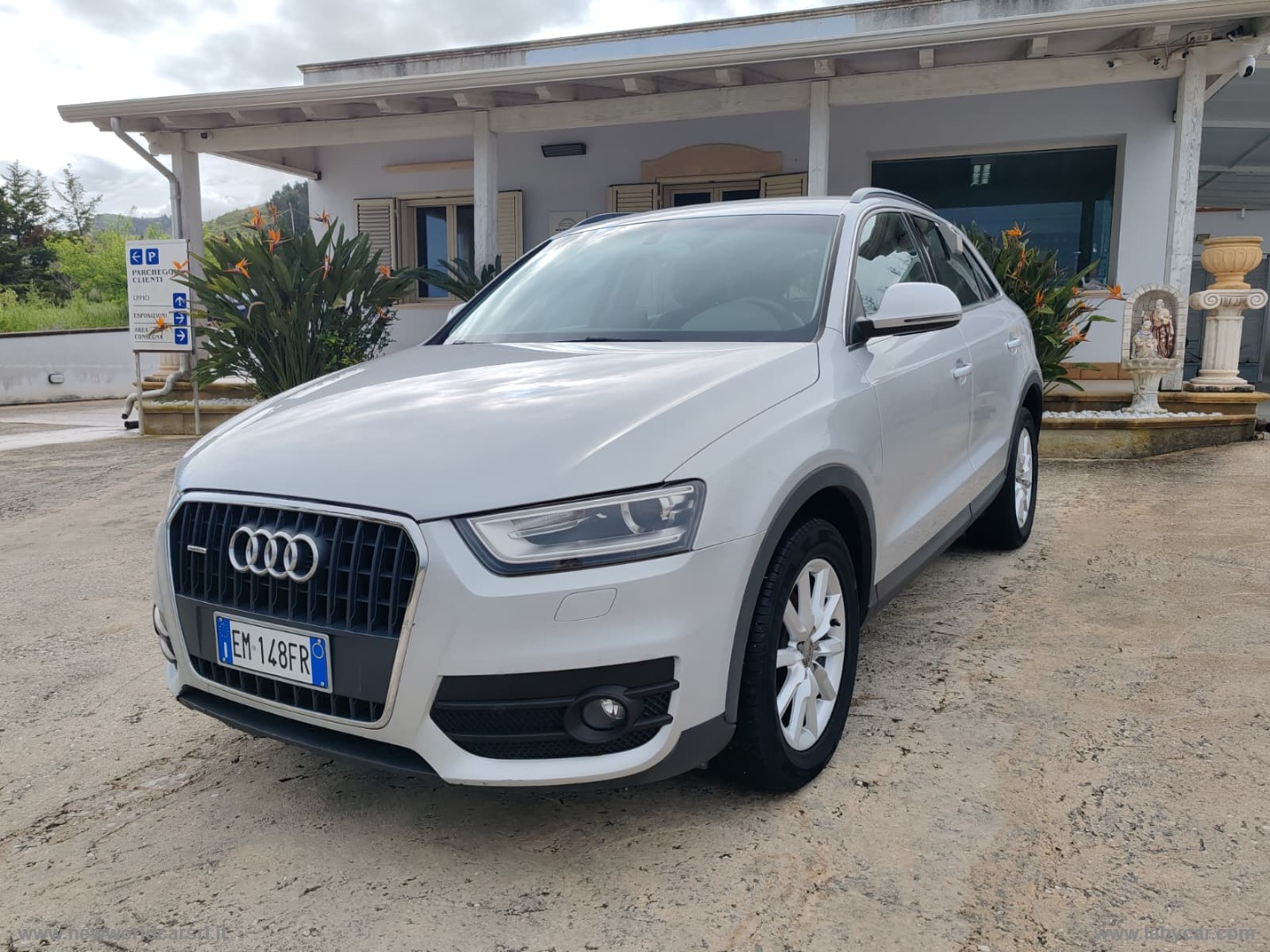 AUDI Q3
